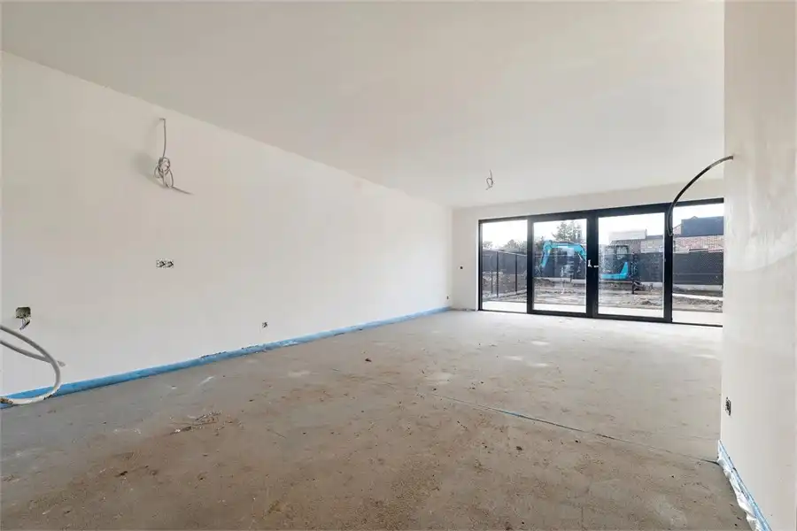 RUIME NIEUWBOUWWONING, GEKENMERKT DOOR EEN STRAKKE ARCHITECTUUR (WONING 4) foto 7