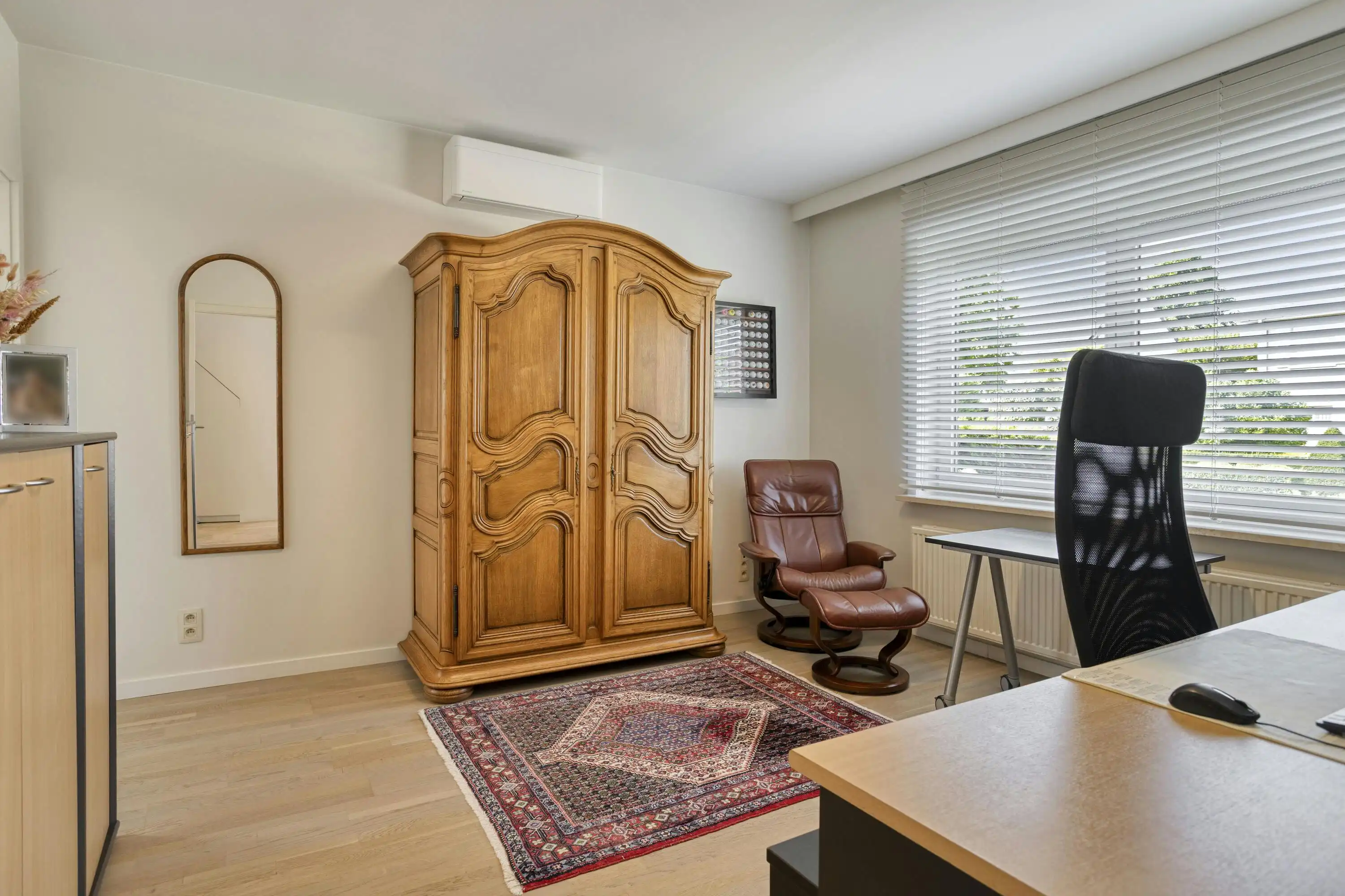 Vrijstaand, hedendaags huis met 5 slaapkamers te Maldegem foto 9