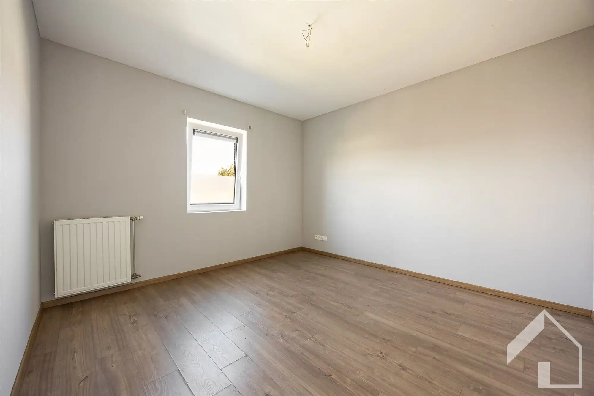 Ruime woning op een rustige locatie! foto 24