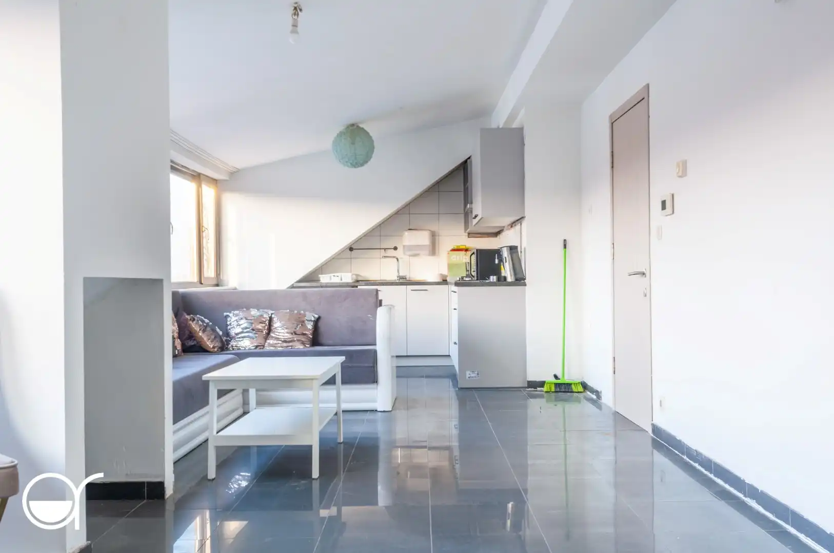 Centraal gelegen 2- slaapkamerappartement aan het nieuw gerechtshof foto 5