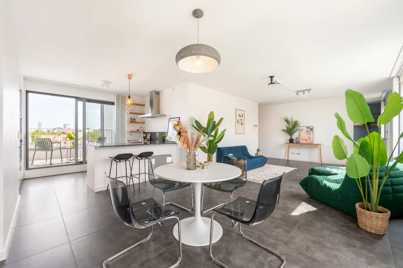 Penthouse met ruime terrassen en prachtige zichten!  foto 10