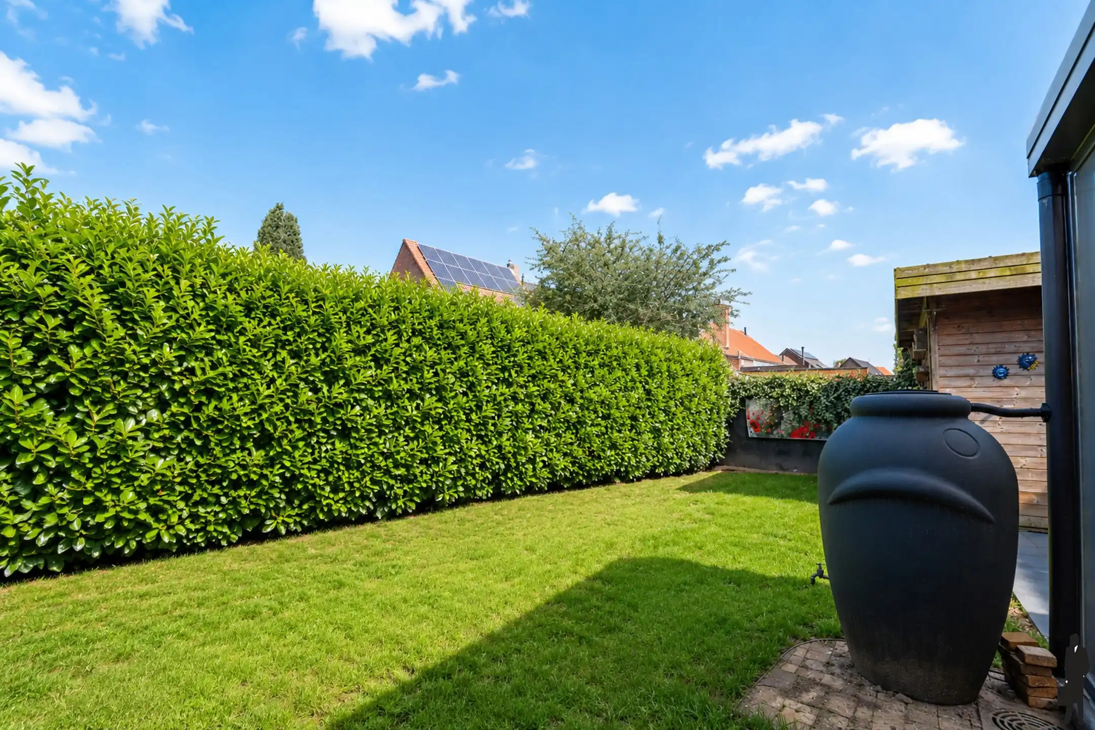 Instapklare gezinswoning met 3 slpk, tuin, garage & carport  foto 18