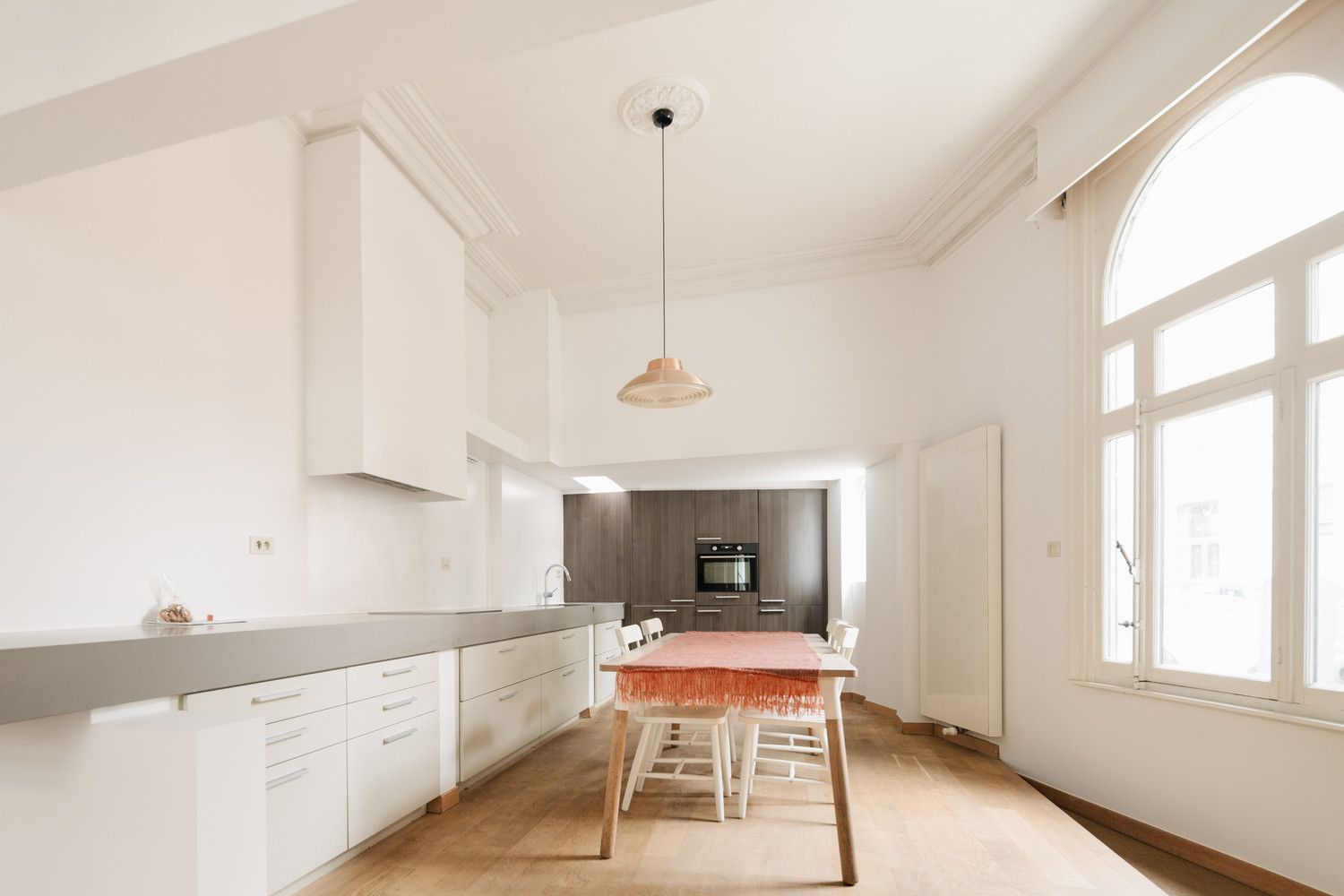 Wonen in een beschermde hoekwoning van Jos Bascourt uit 1894 is wonen in een uniek stuk Zurenborg, zonder renovatieplicht foto 10