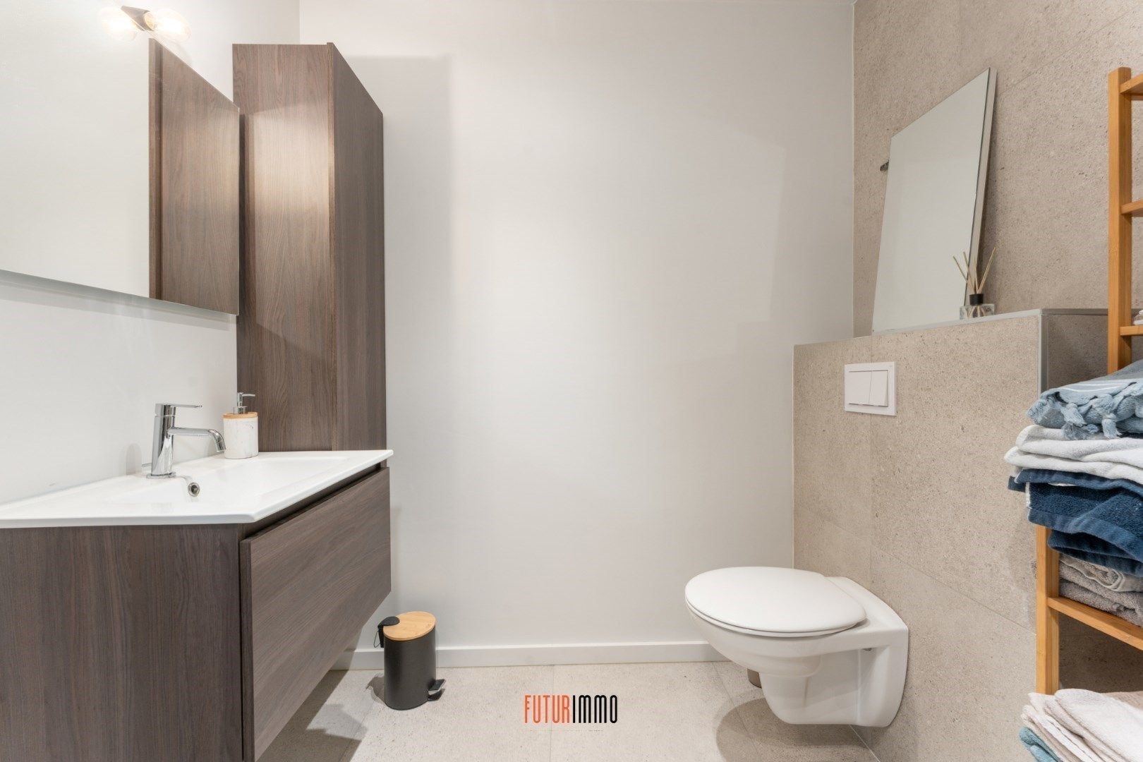 Tof lichtrijk duplex appartement in Rumbeke foto 9