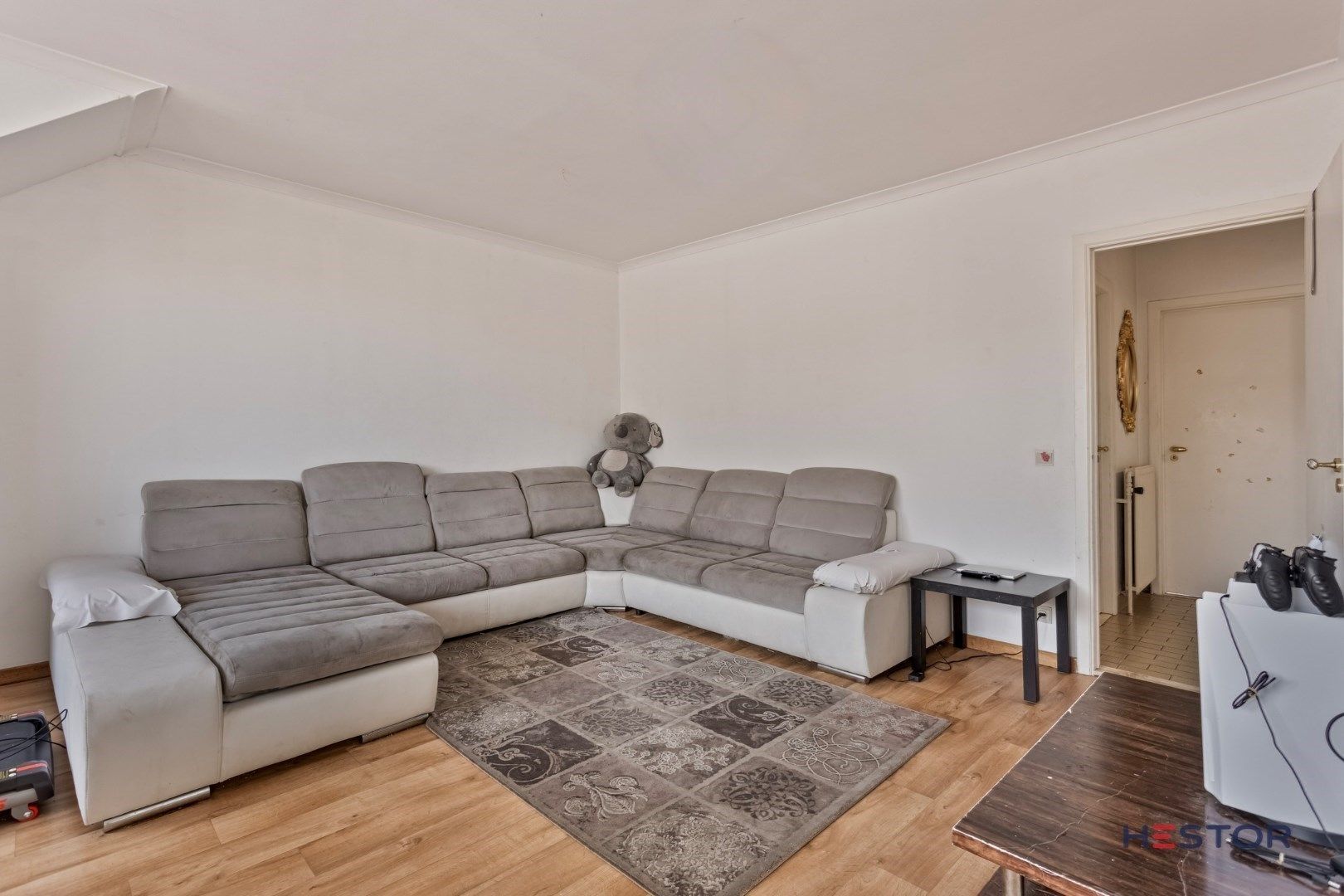 Lichtrijk twee slaapkamerappartement in het hartje van Temse foto 3