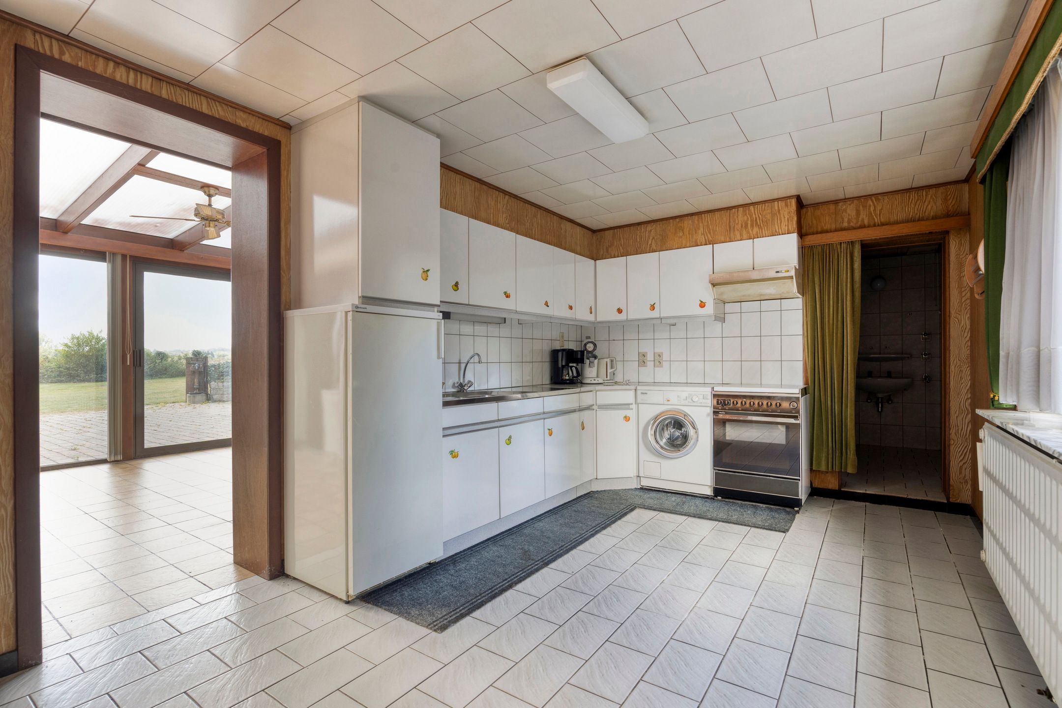 Te renoveren hoeve met weide op 72are foto 4