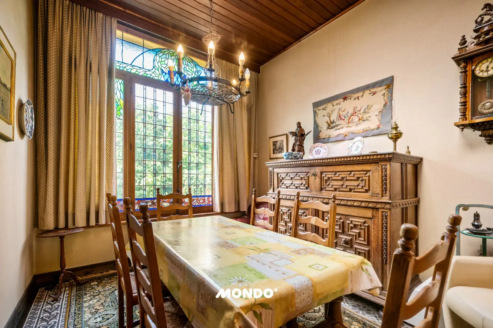 Karaktervol herenhuis met 4 slaapkamers! foto 10
