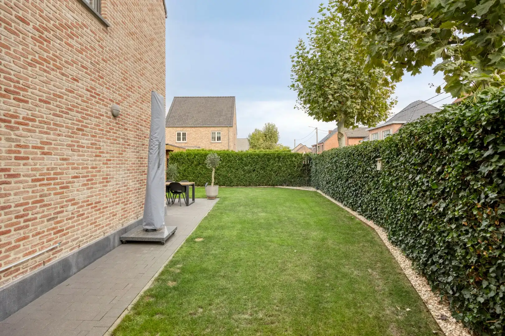 Recente instapklare woning met 3/4 slaapkamers, rustig gelegen te Ham ! foto 23