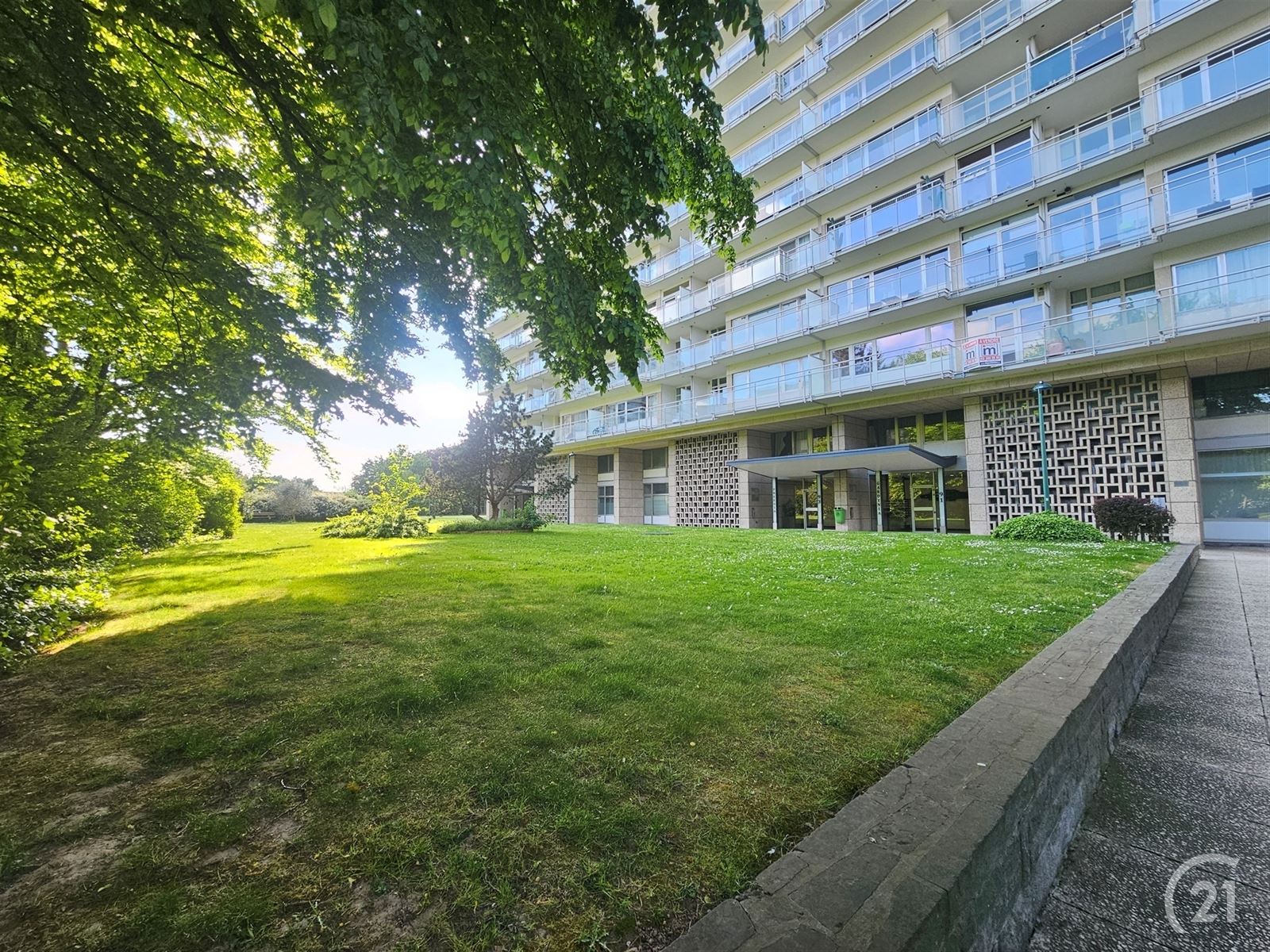 Lichtrijk appartement met terrassen en adembenemend zicht foto 24