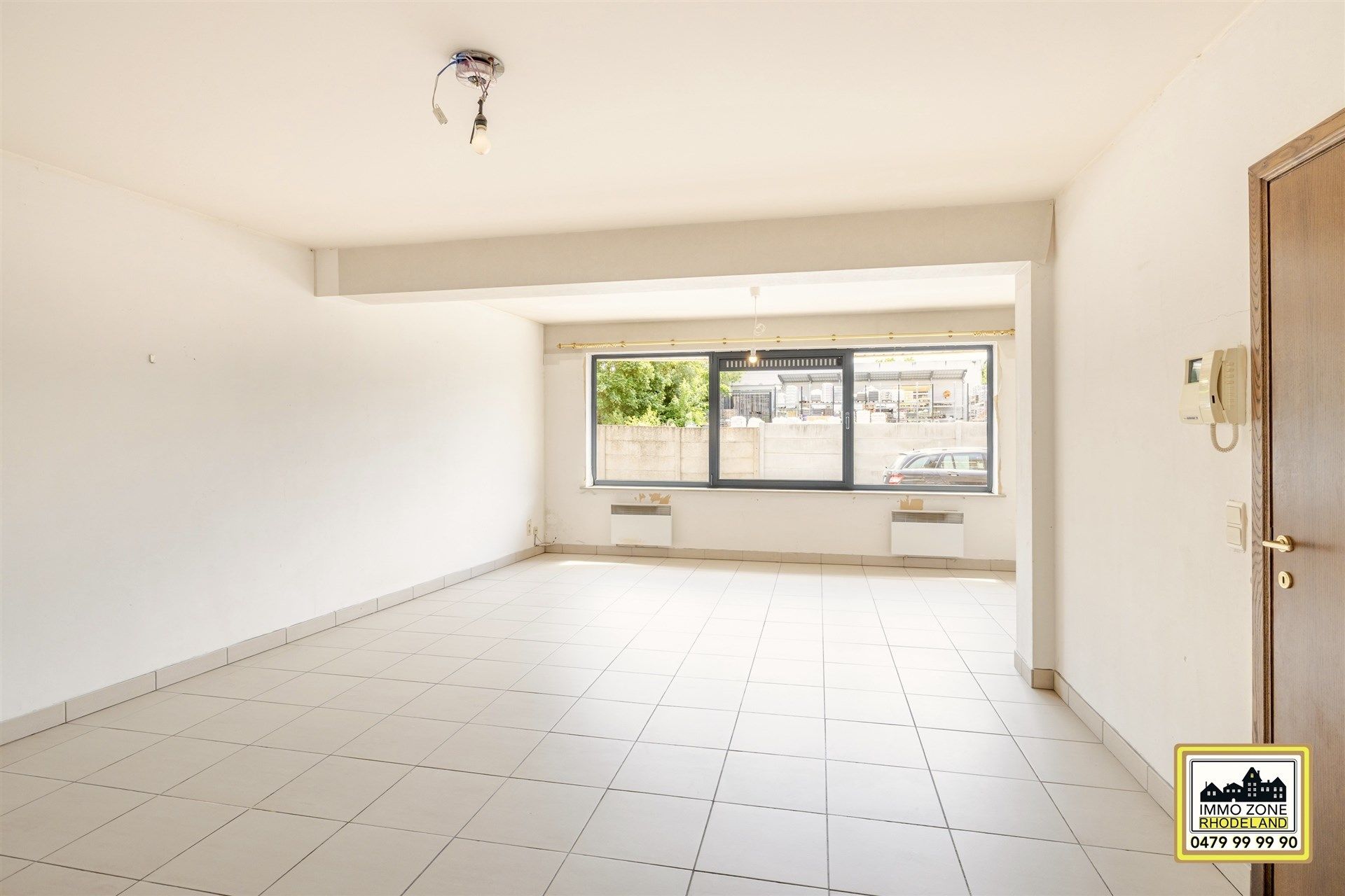 Centraal gelegen appartement met 2 slpks en gem. terras foto 5