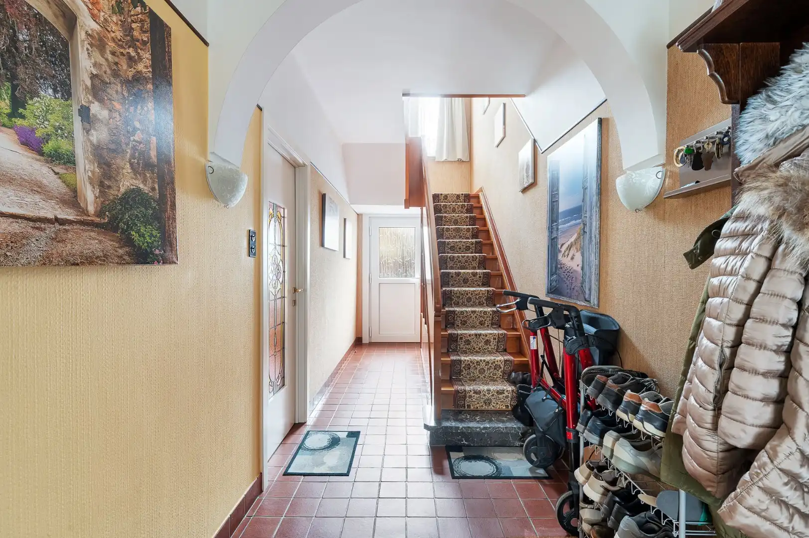 Zongerichte woning nabij zee en strand foto 13