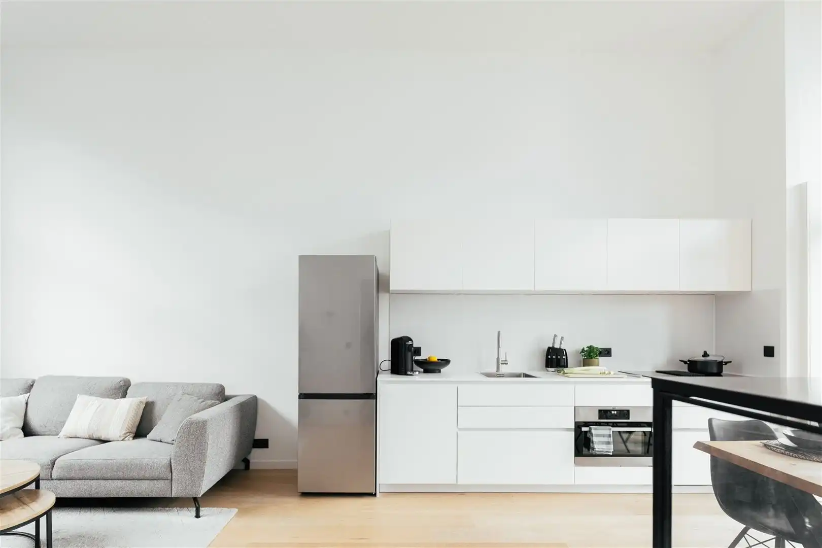 Licht en energiezuinig appartement met terras foto {{pictureIndex}}