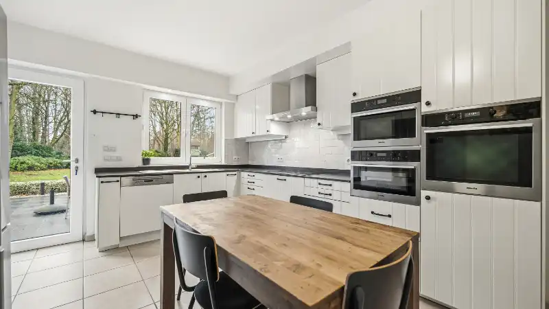 Zeer ruime villa van 432m² op 21 are vlakbij golf-en meerdomein foto 11