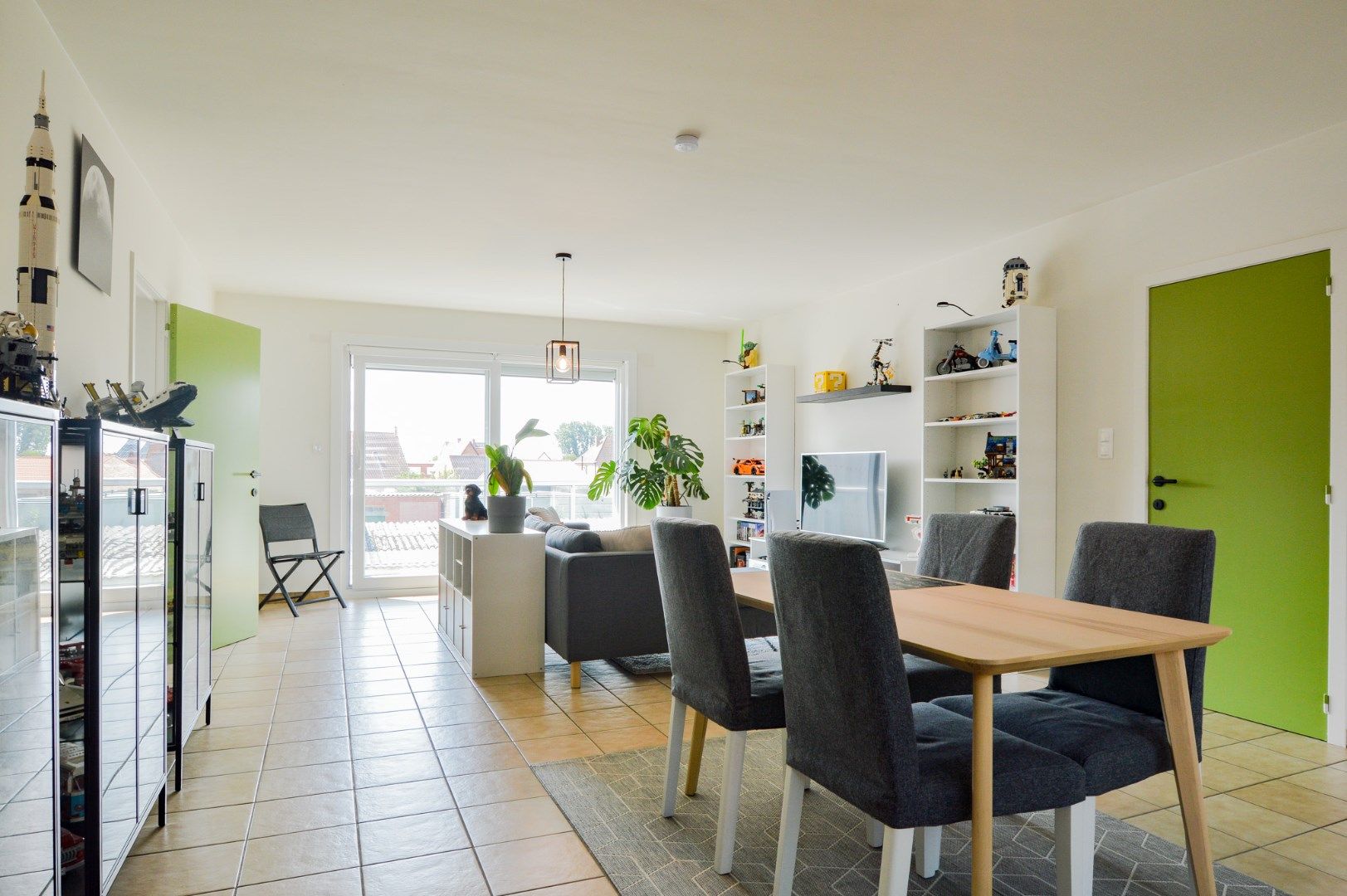 Gezellig en instapklaar appartement in het centrum van Aartrijke foto {{pictureIndex}}