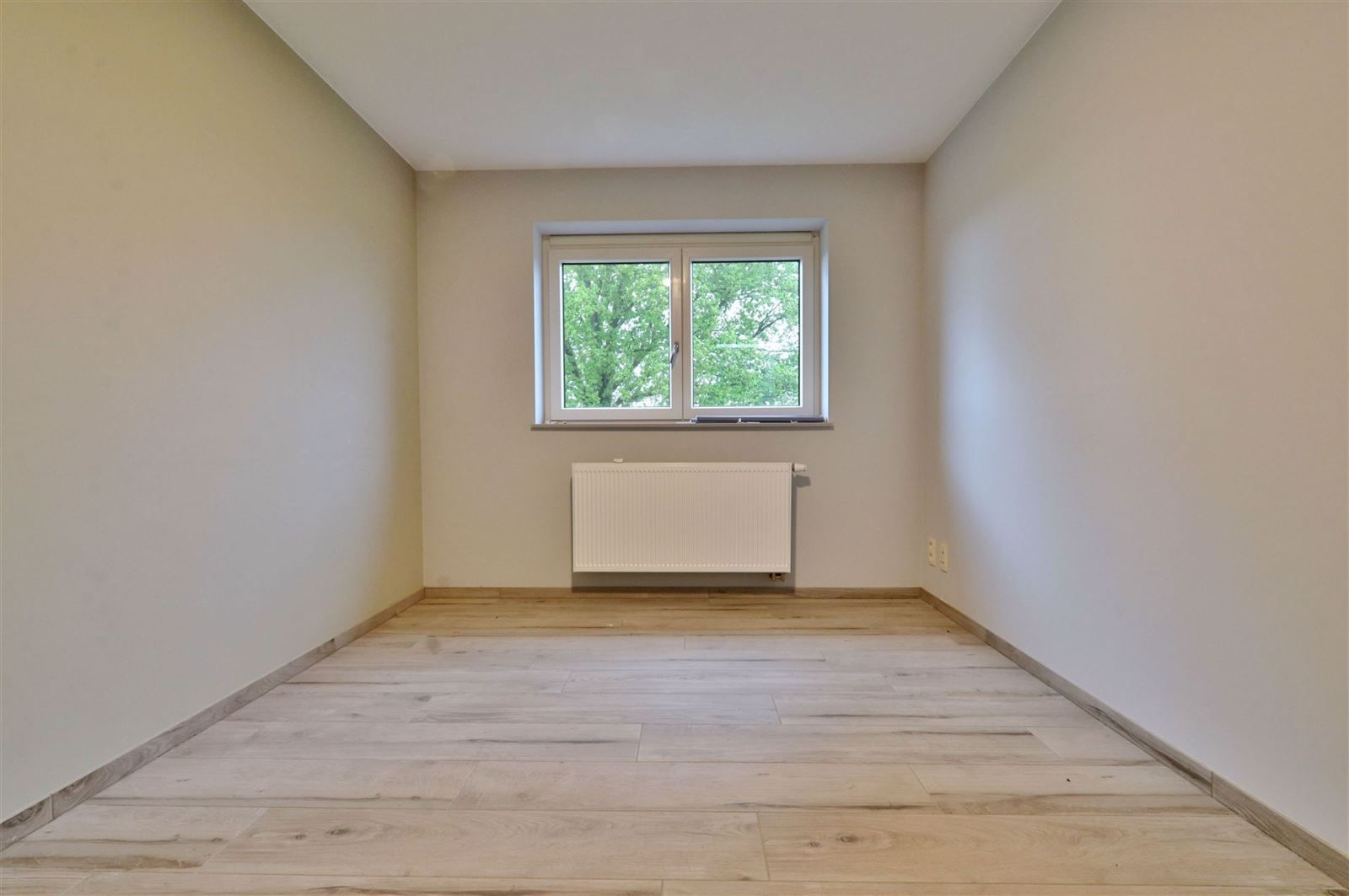 Ruime woning met 3 slaapkamers + tuin  foto 16