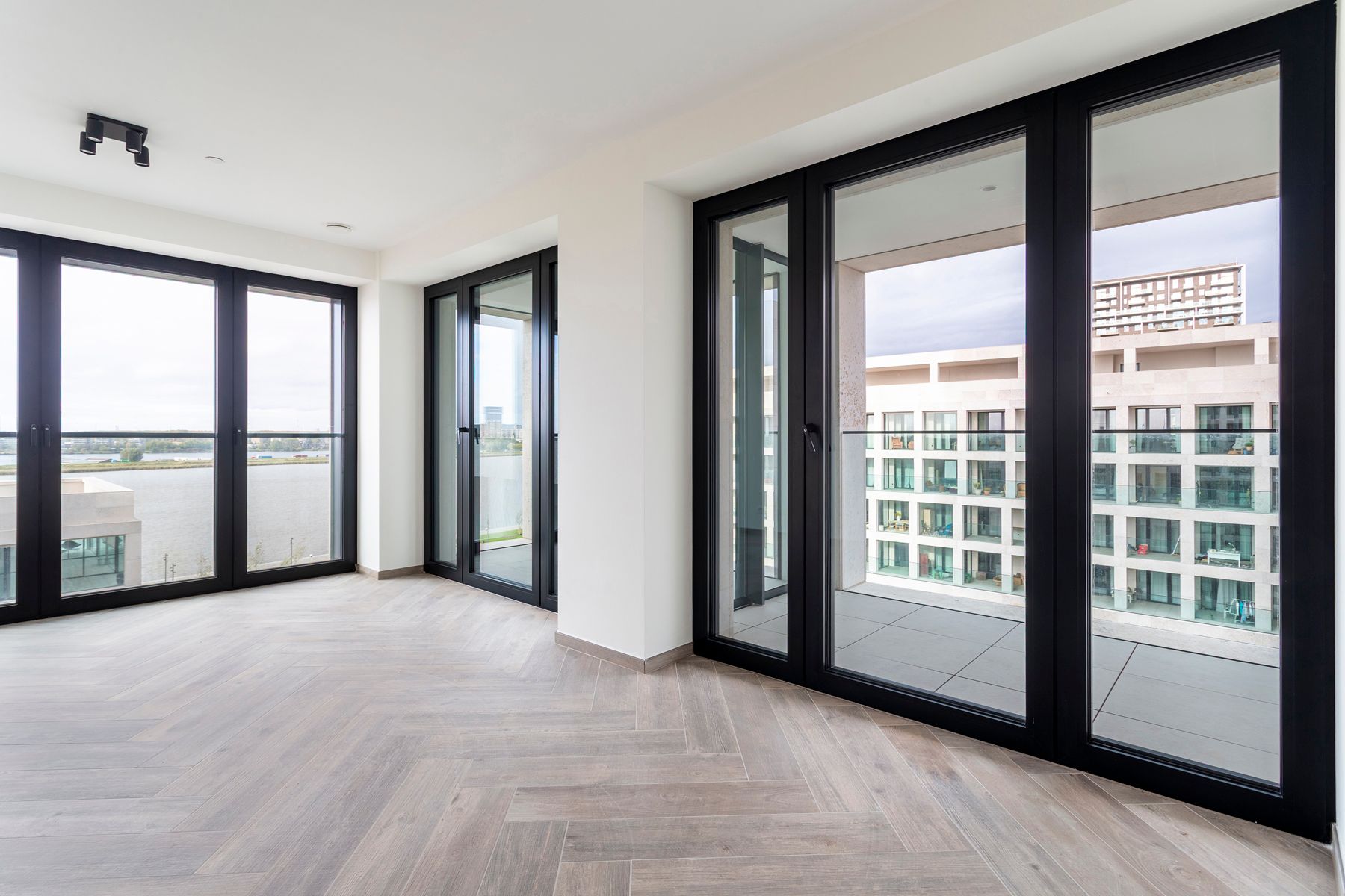 Appartement te huur Frans Buyensstraat 15/702 - 2000 Antwerpen