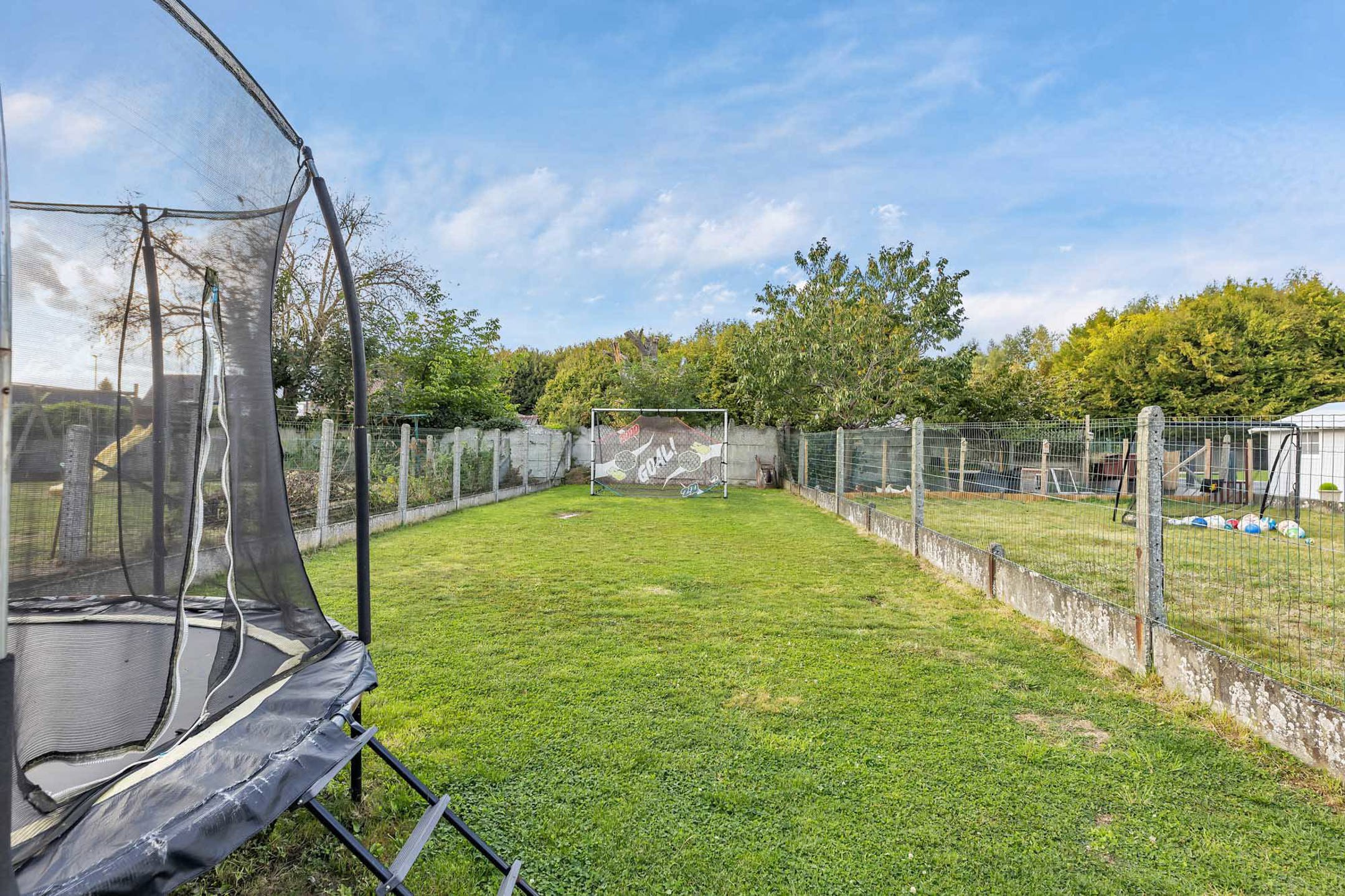 Instapklare woning met tuin foto 17