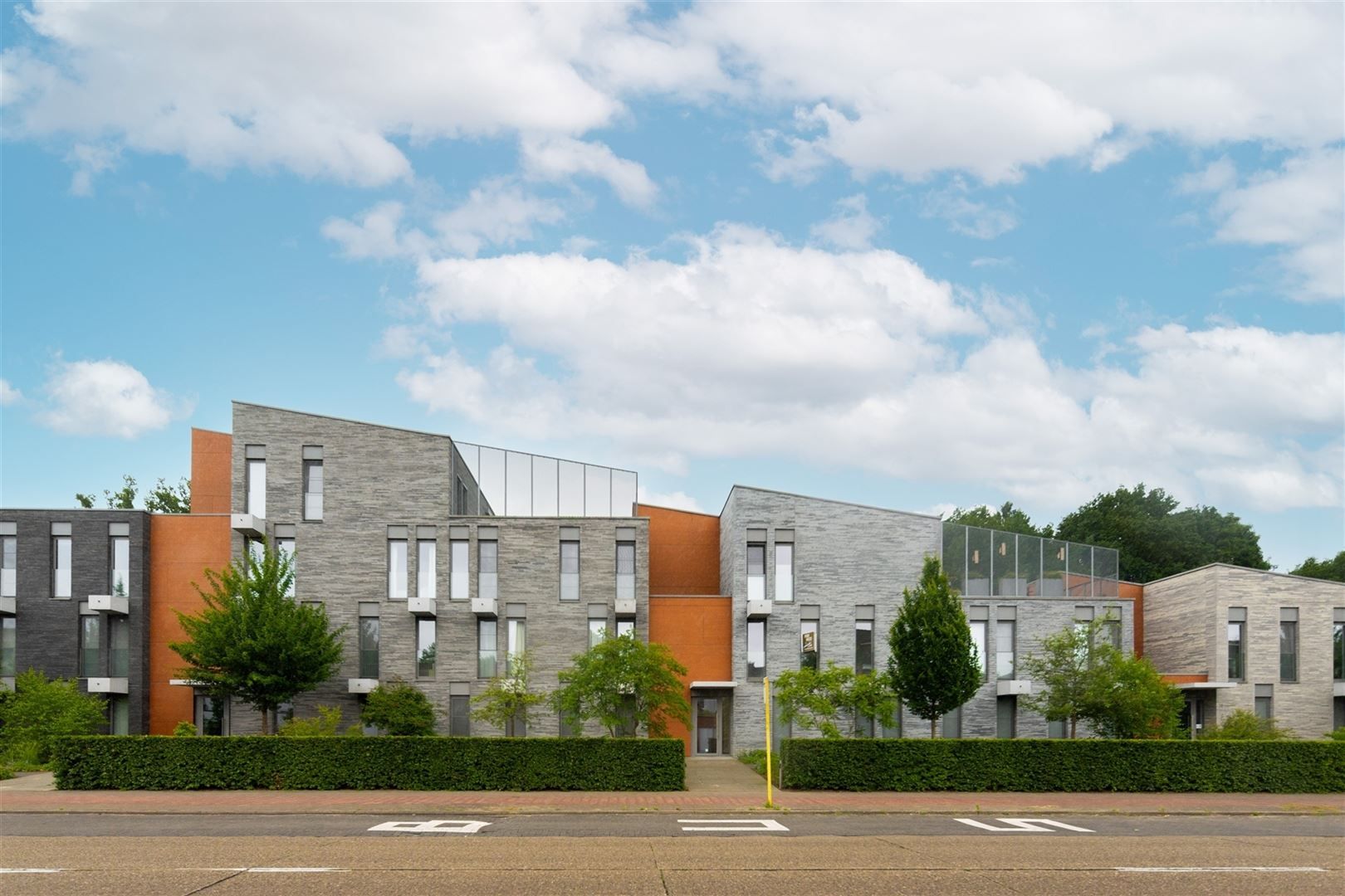 Luxueus BEN-appartement met zuidterras en tuinzicht in hartje Schoten foto 17
