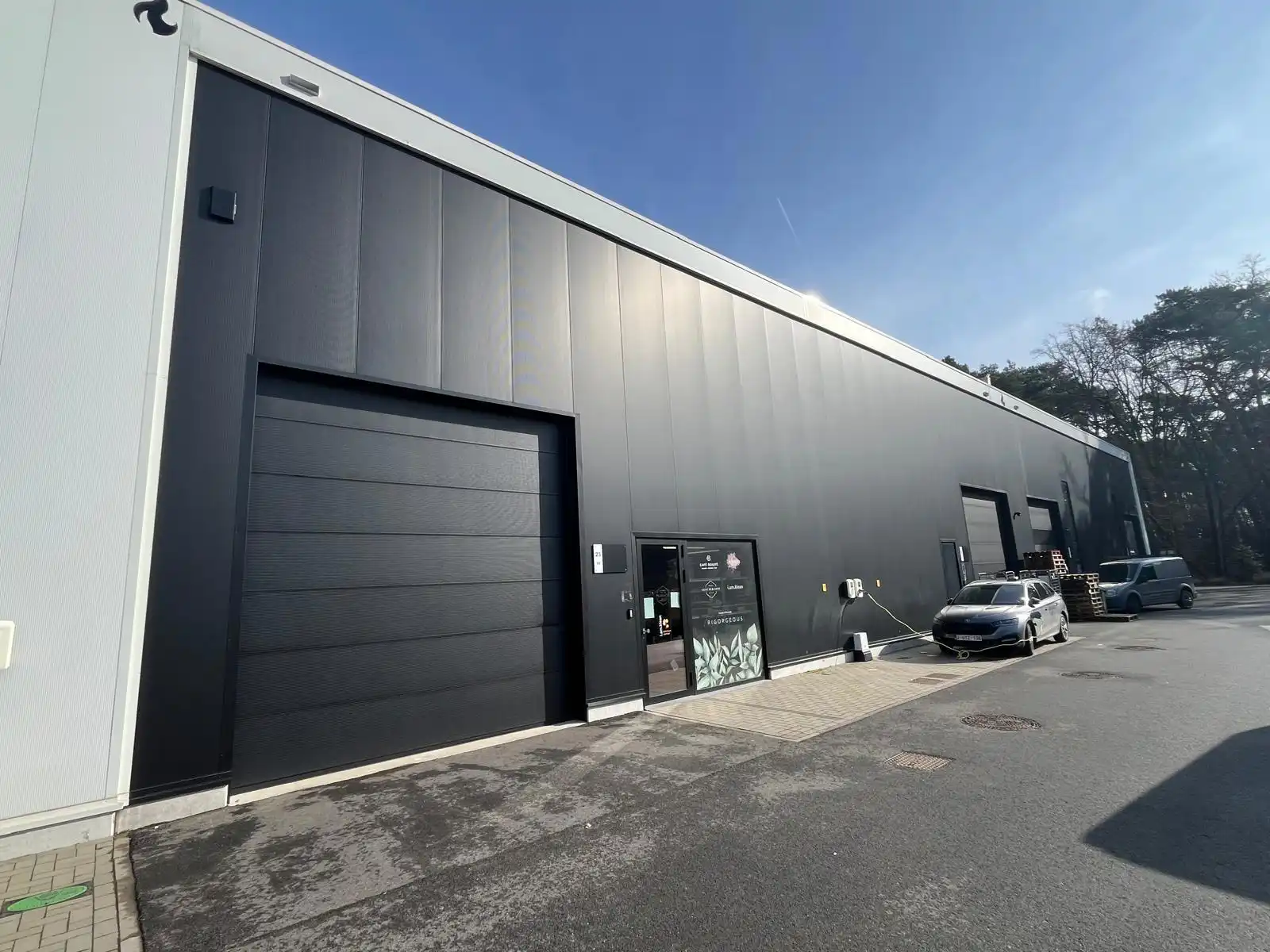 Bedrijfsvastgoed te huur foto 2