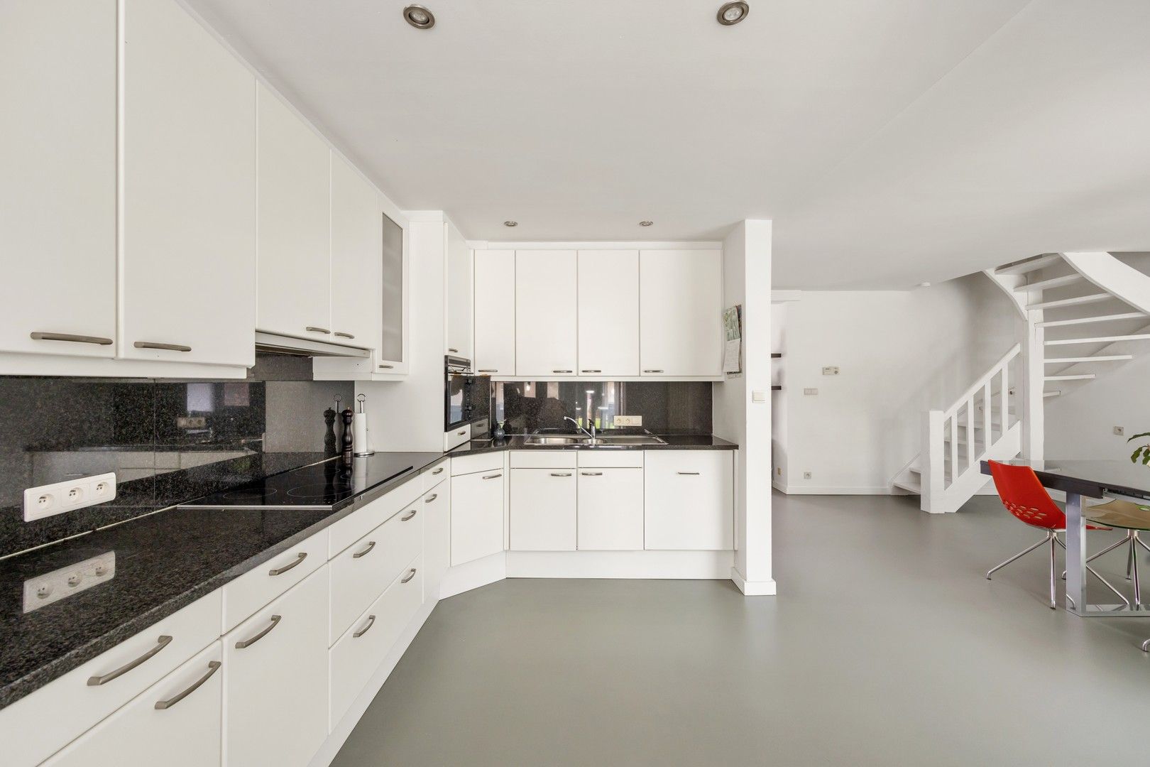 Instapklare en energiezuinige woning in Kapellen Centrum foto 5
