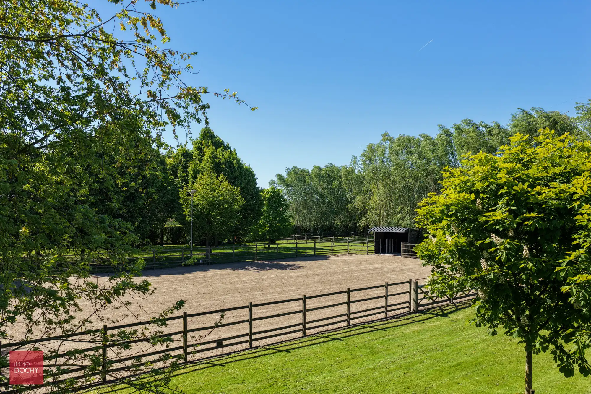 Zeer goed onderhouden gerestaureerde hoeve foto 18