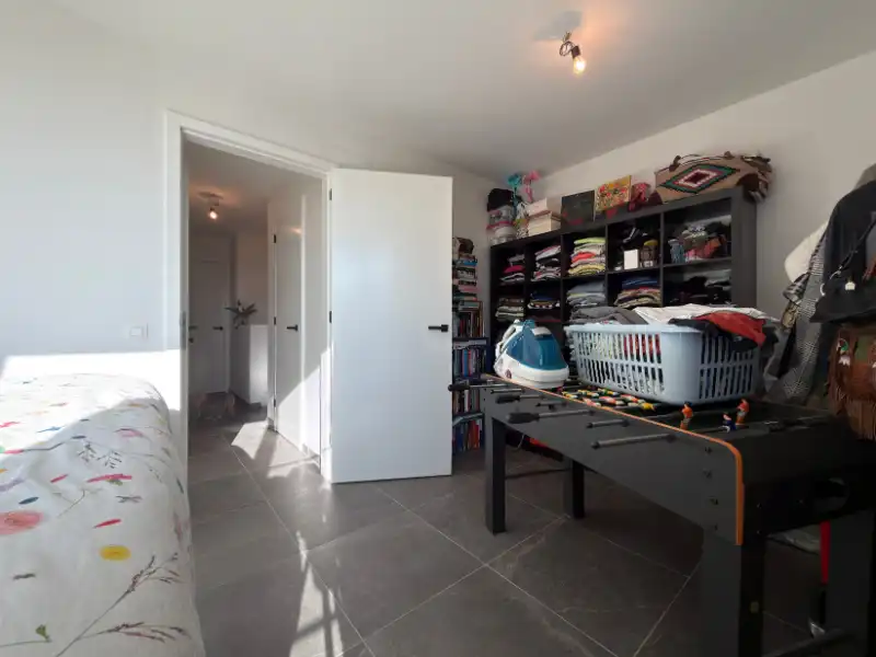 Energiezuinige woning met tijdloze architectuur in het charmante Oostduinkerke dorp! foto 15