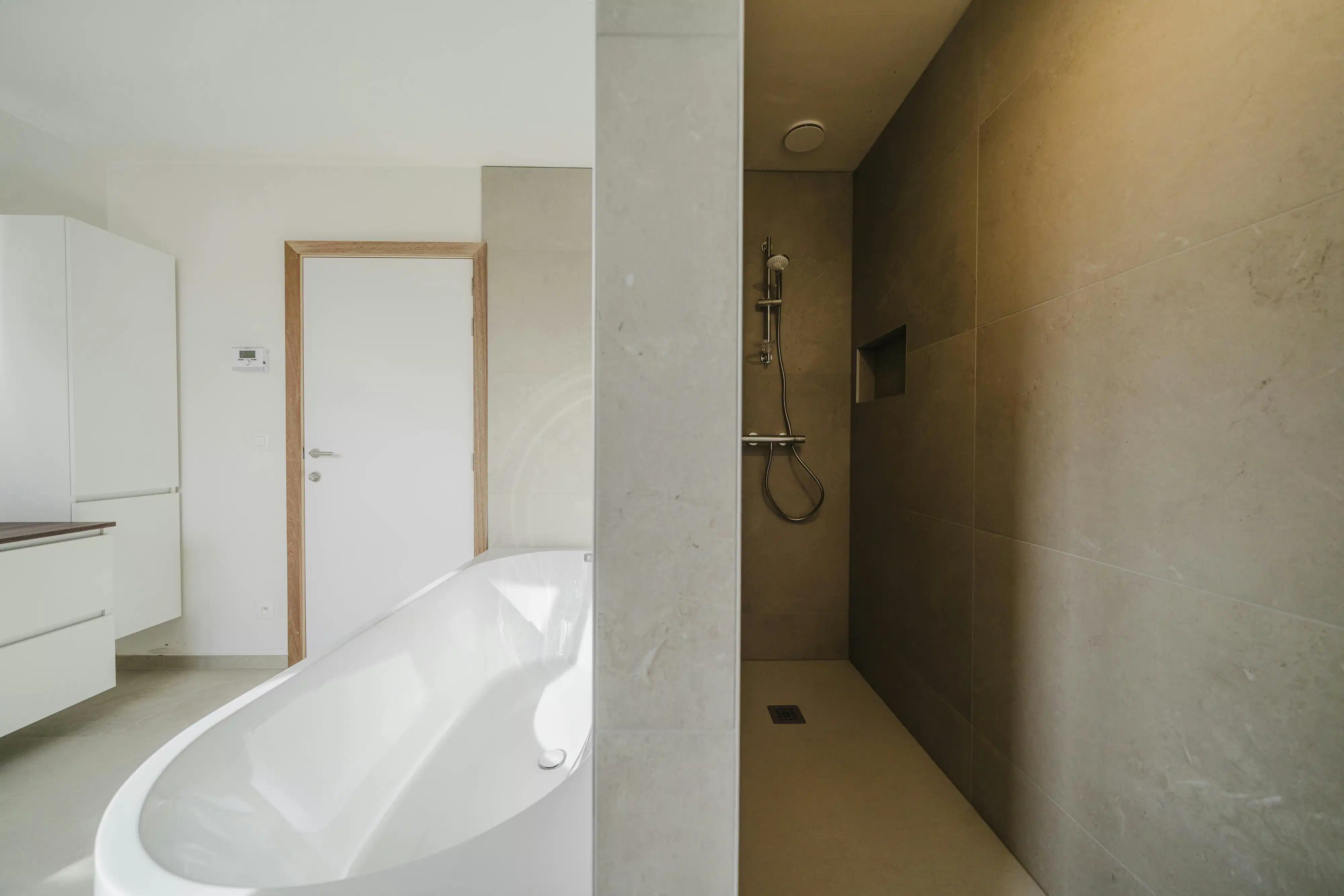 Nieuwbouwwoning met 4 slaapkamers te koop in Bissegem foto 19