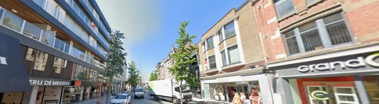 Handelspand op toplocatie in de Ooststraat te Roeselare – ca. 130 m² met brede etalage foto 6
