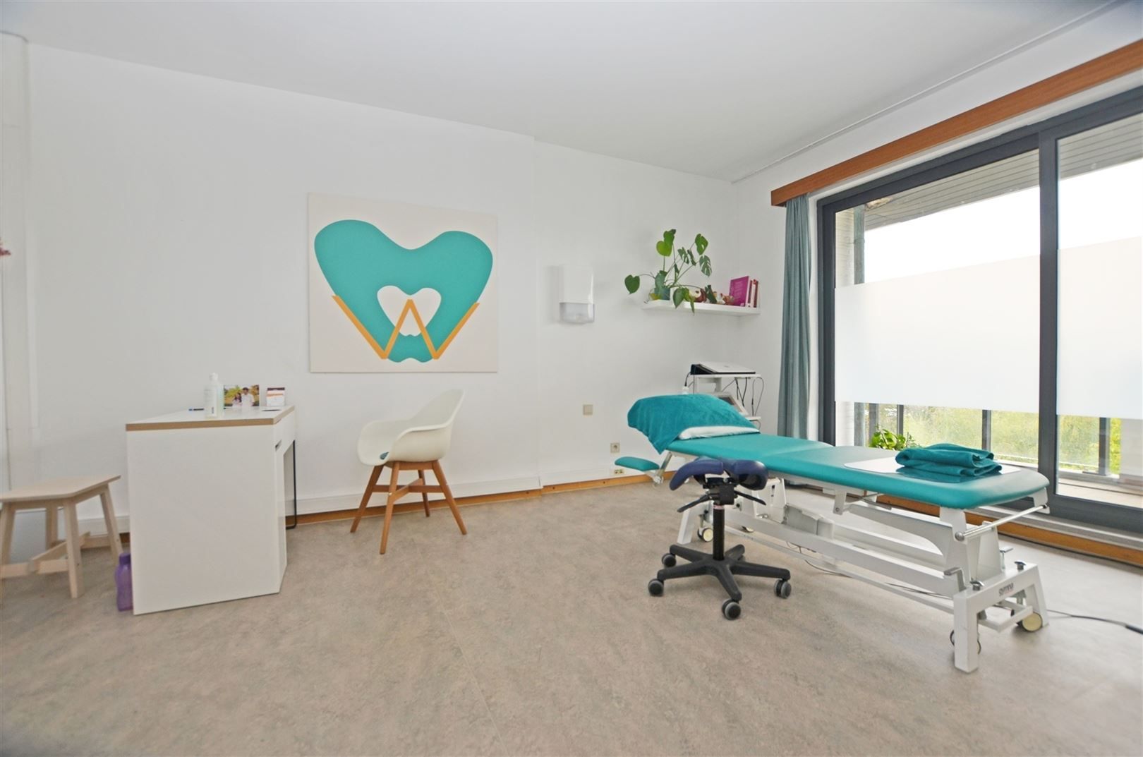 Goed bereikbare kantoor- of praktijkruimte  foto 7