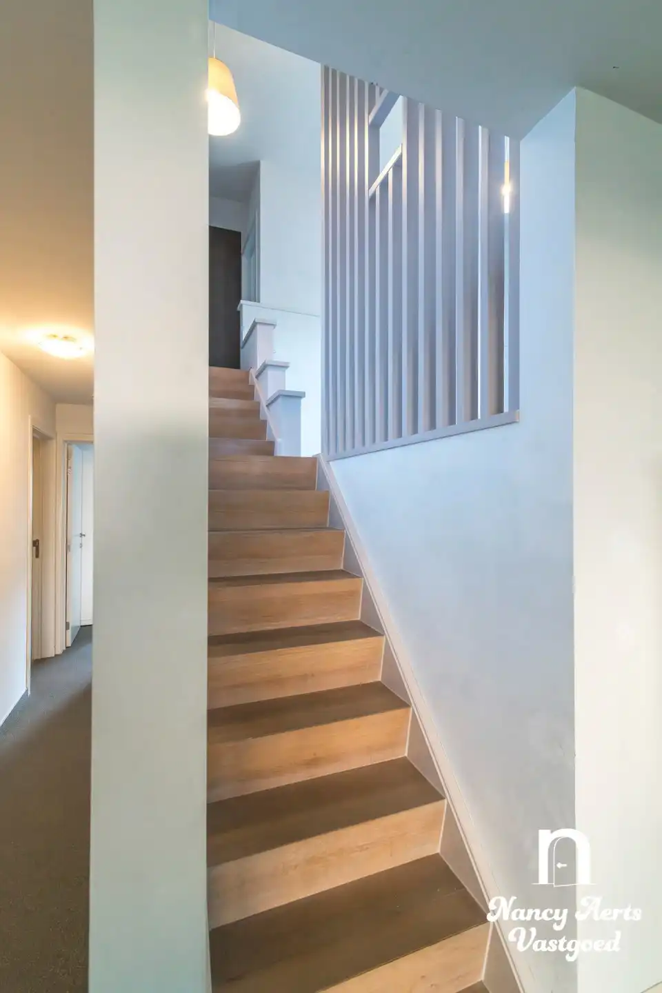 Loods van 550 m² met kantoor en woning met 4 slaapkamers foto 46