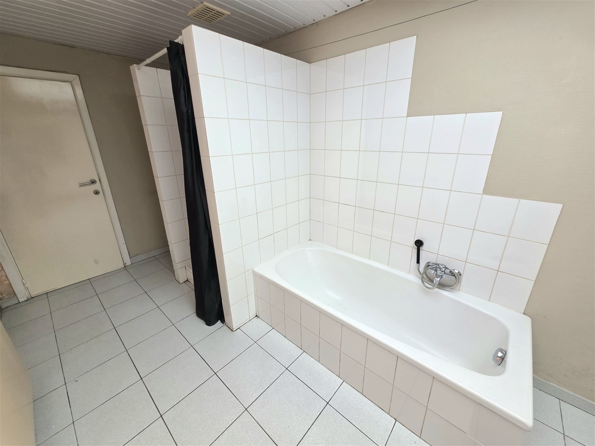 gezinswoning met 3 slaapkamers foto 18