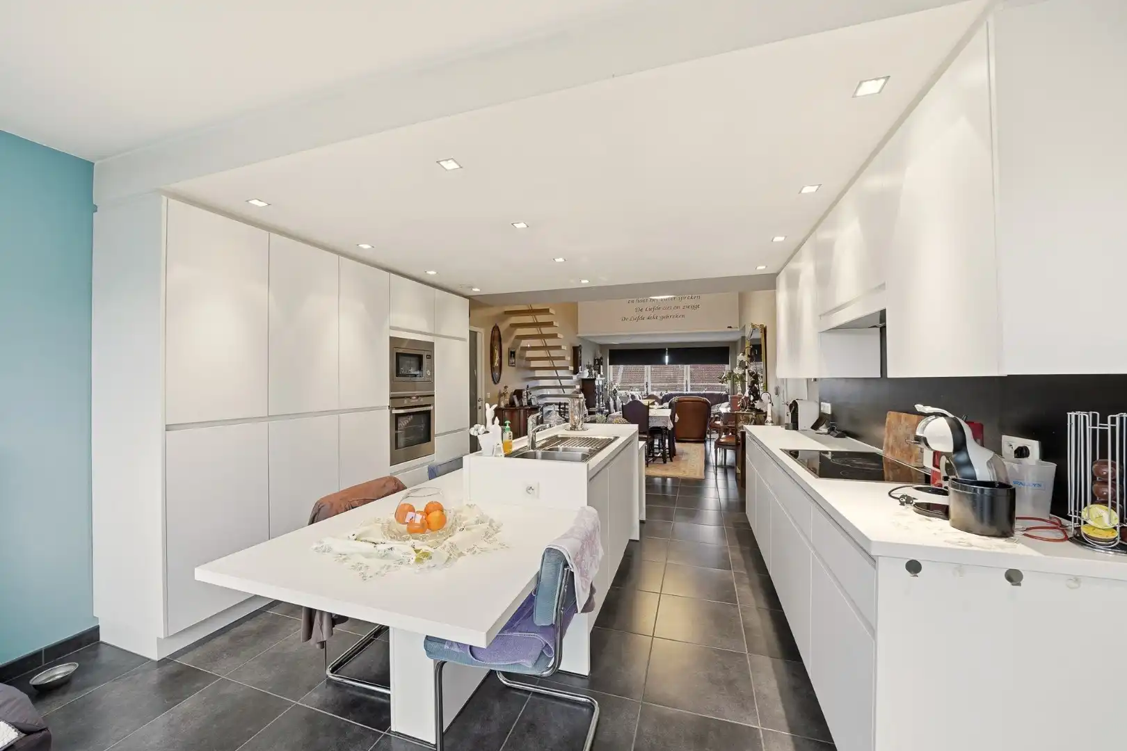Investeringsopportuniteit: Duplexappartement (185 m²) met 2 zonneterrassen in hartje Oudenburg foto 6