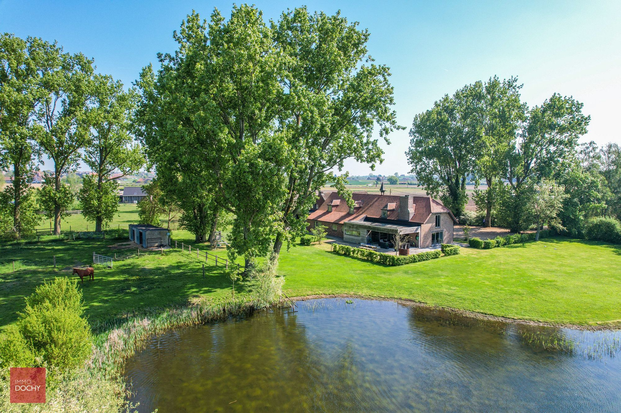 Recent vernieuwd landhuis op ca. 1,5ha foto 6