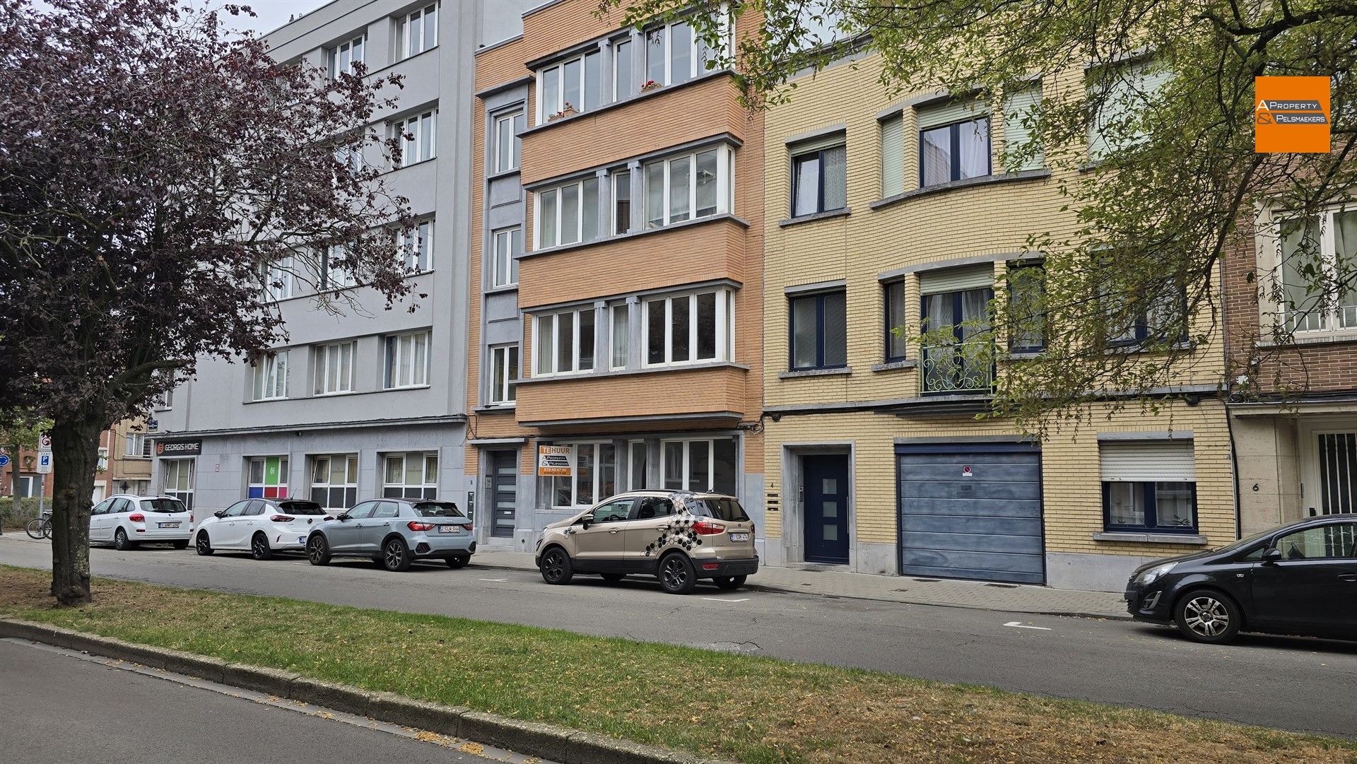 Opgefrist gelijkvloersappartement in Etterbeek foto 17