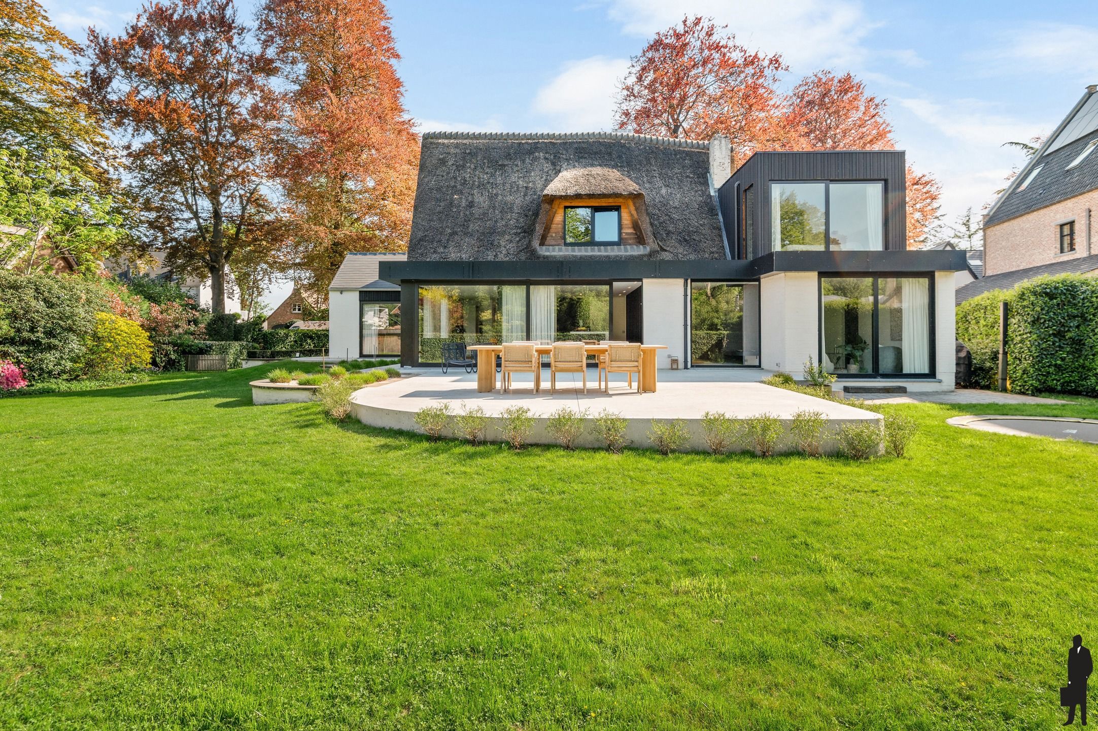 Prachtige villa op toplocatie te Wijnegem/ grens Schilde.  foto 2