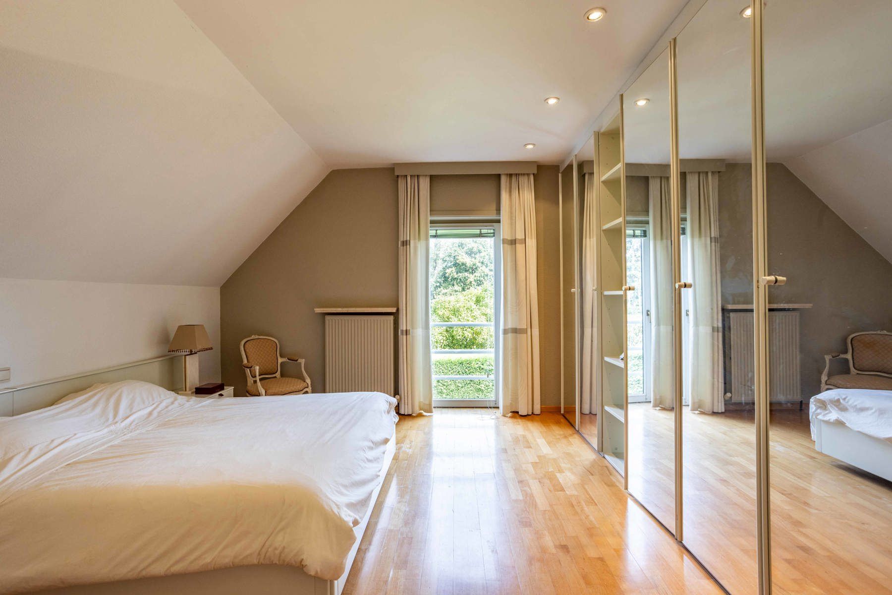 Stijlvolle villa met bureel, 4 slp, tuin op 16 are foto 12