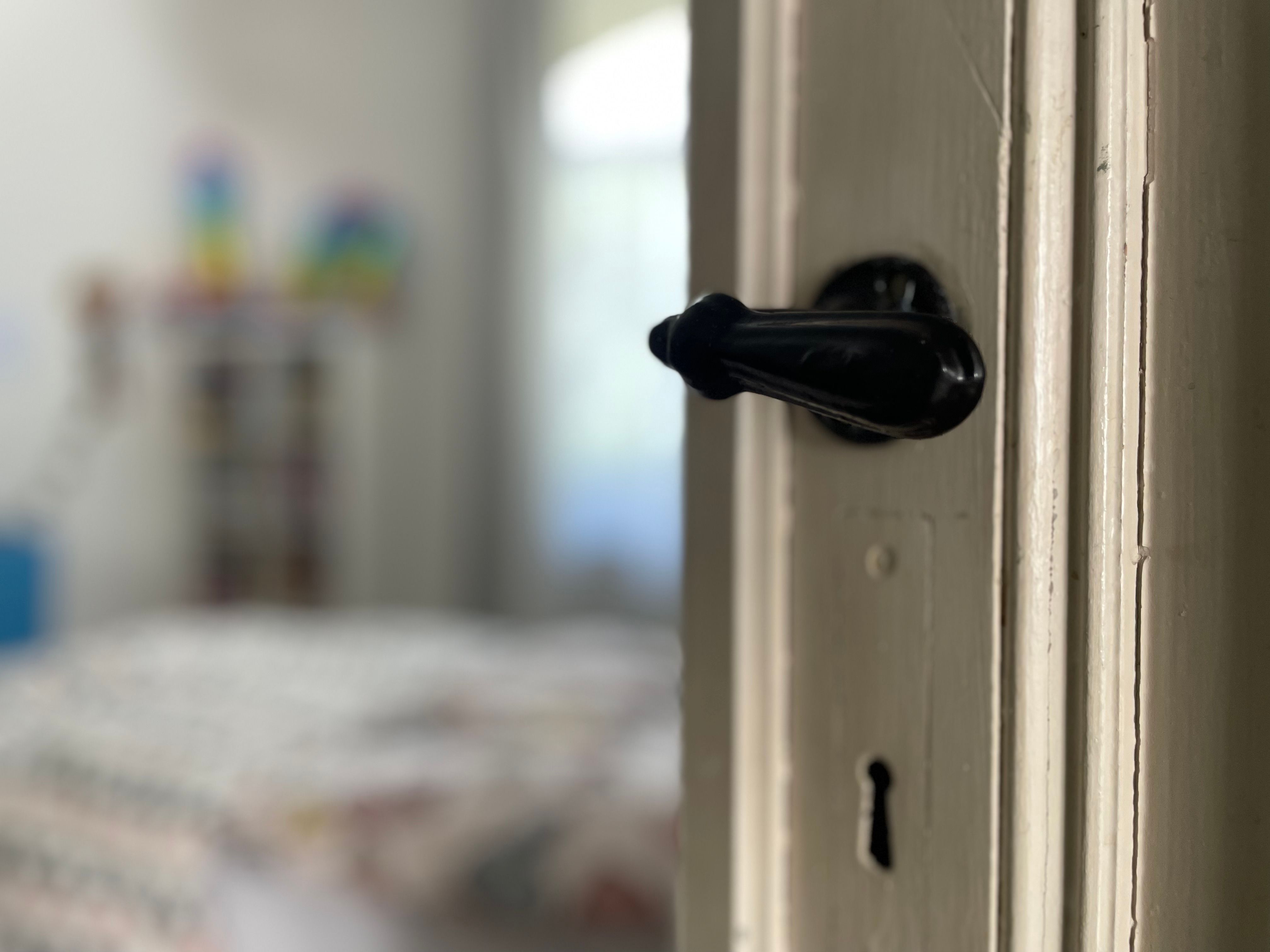 Statige stadswoning halfopen bebouwing centrum Landen foto 23