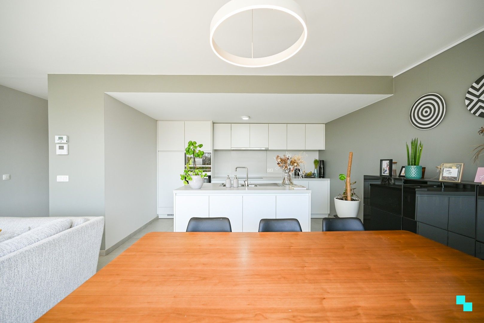 Energiezuinig tweeslaapkamer appartement te hartje Sint-Eloois-Winkel foto 4
