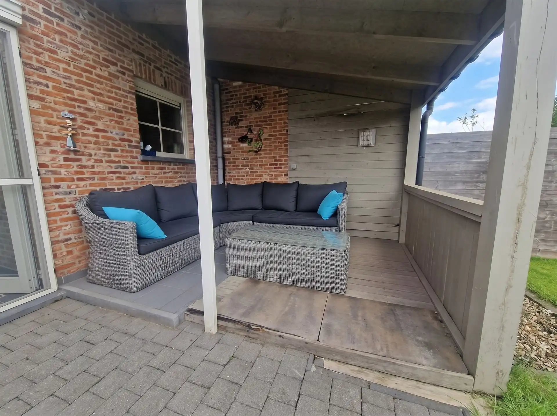Instapklare, zeer verzorgde woning gelegen te Schriek, op de grens met Putte. foto 15