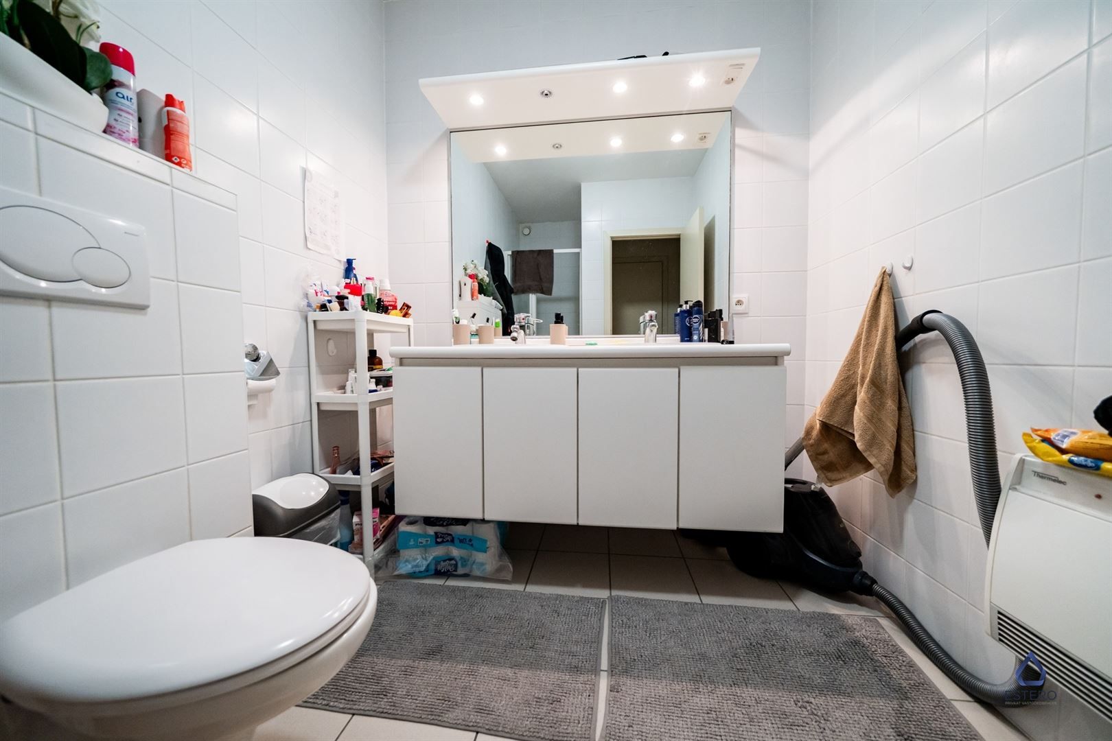 Ruim 3-slaapkamerappartement met zuidgericht terras foto 11