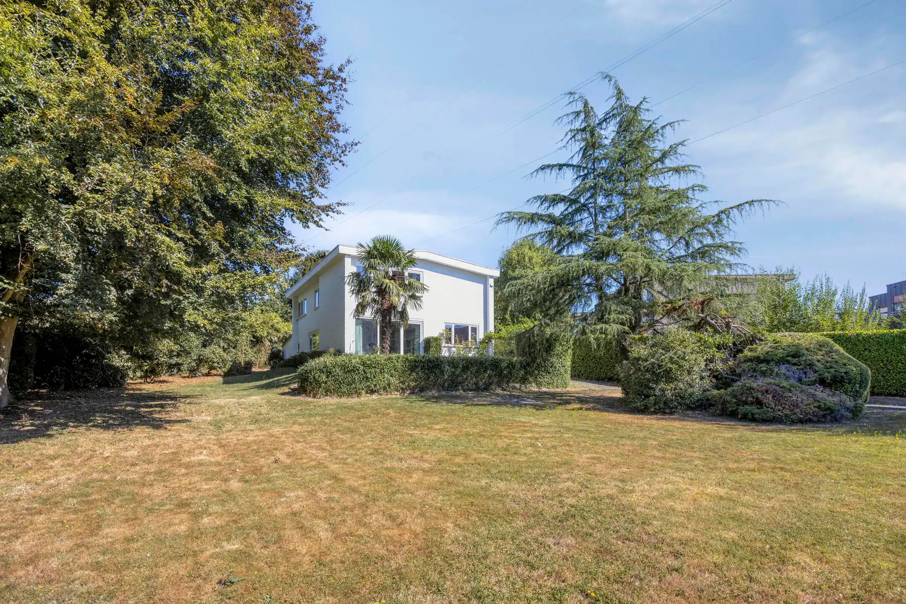 Rustig gelegen modernistische karaktervolle villa foto 19