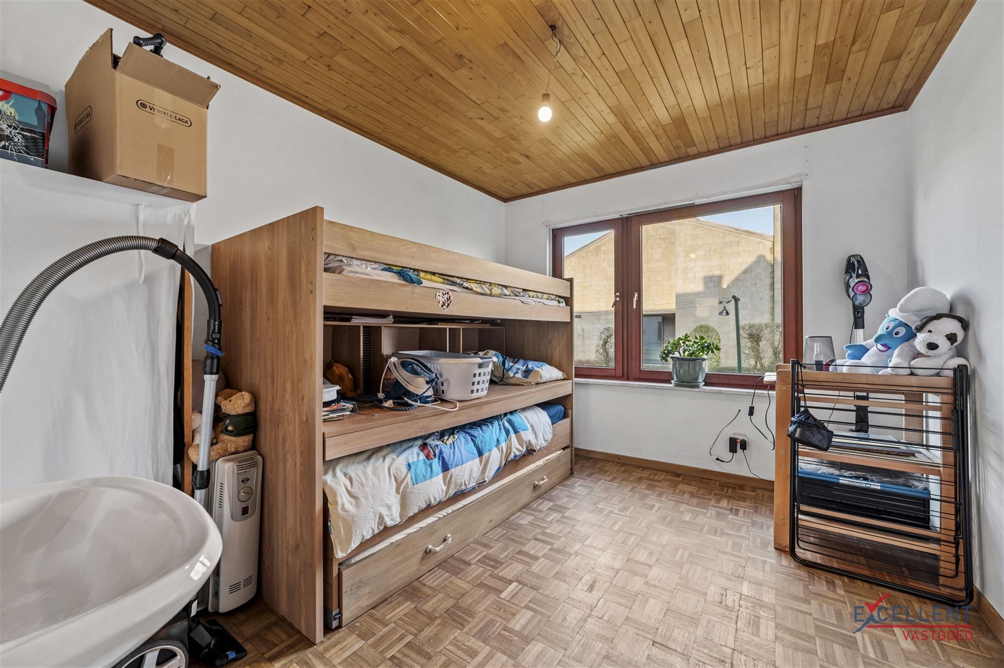 Ruime villa met mooie tuin te Astene foto 12