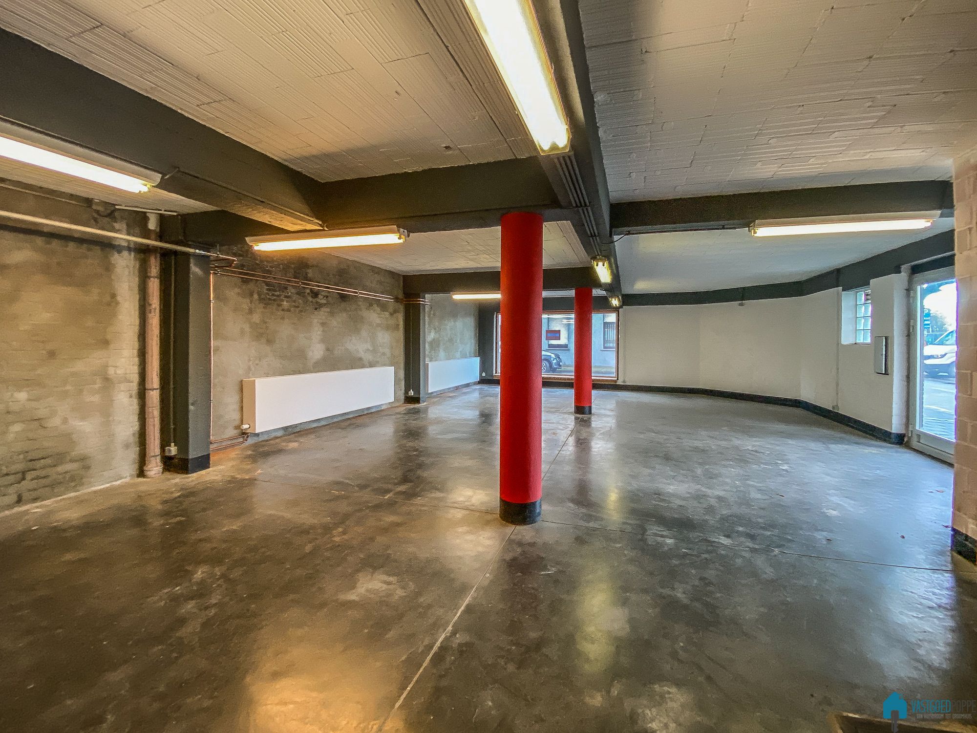 Appartementsgebouw bestaande uit 4 appartementen en handelsruimte foto 5