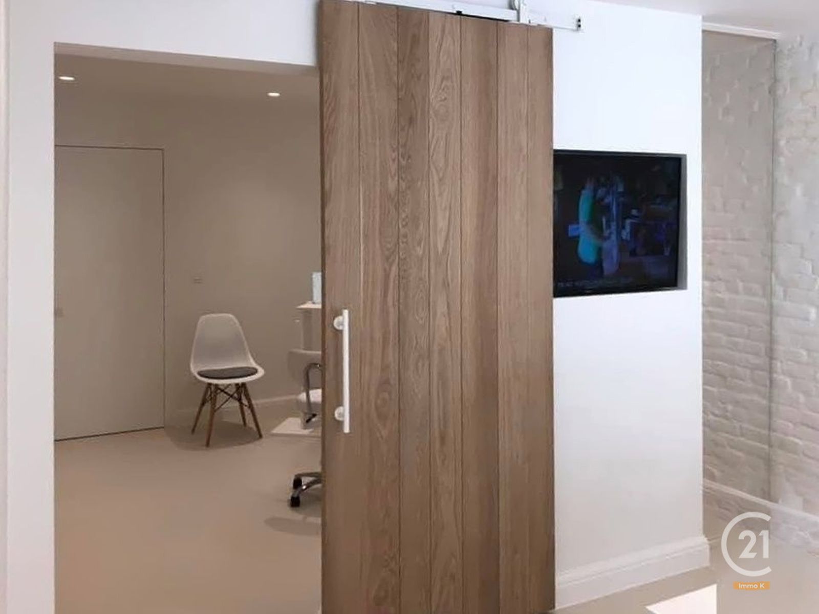 Instapklaar kantoor/praktijk/vrij beroep/handel - toplocatie foto 8