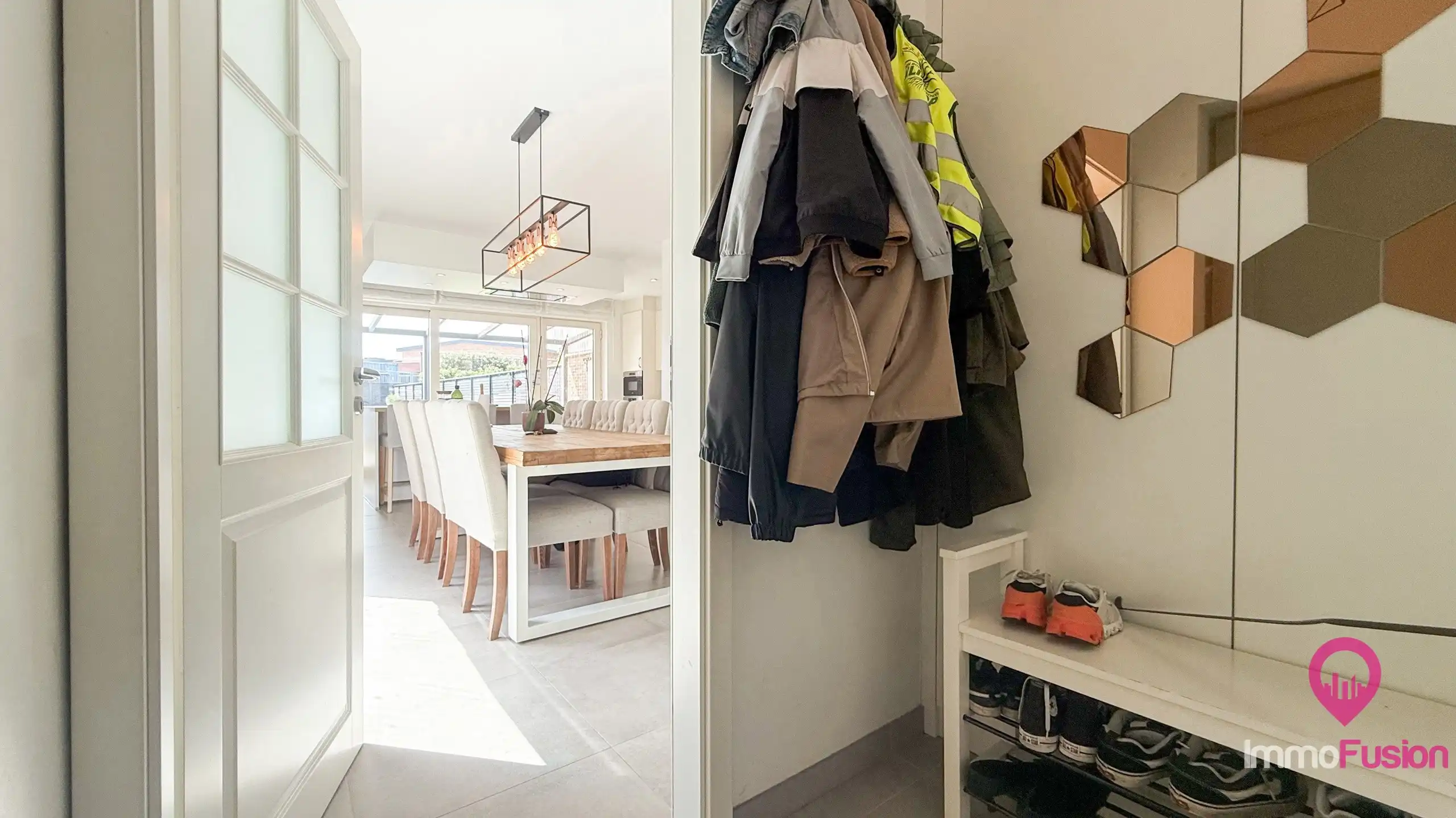Recente instapklare BEN-woning met 4 slpks en mooie tuin! foto 17