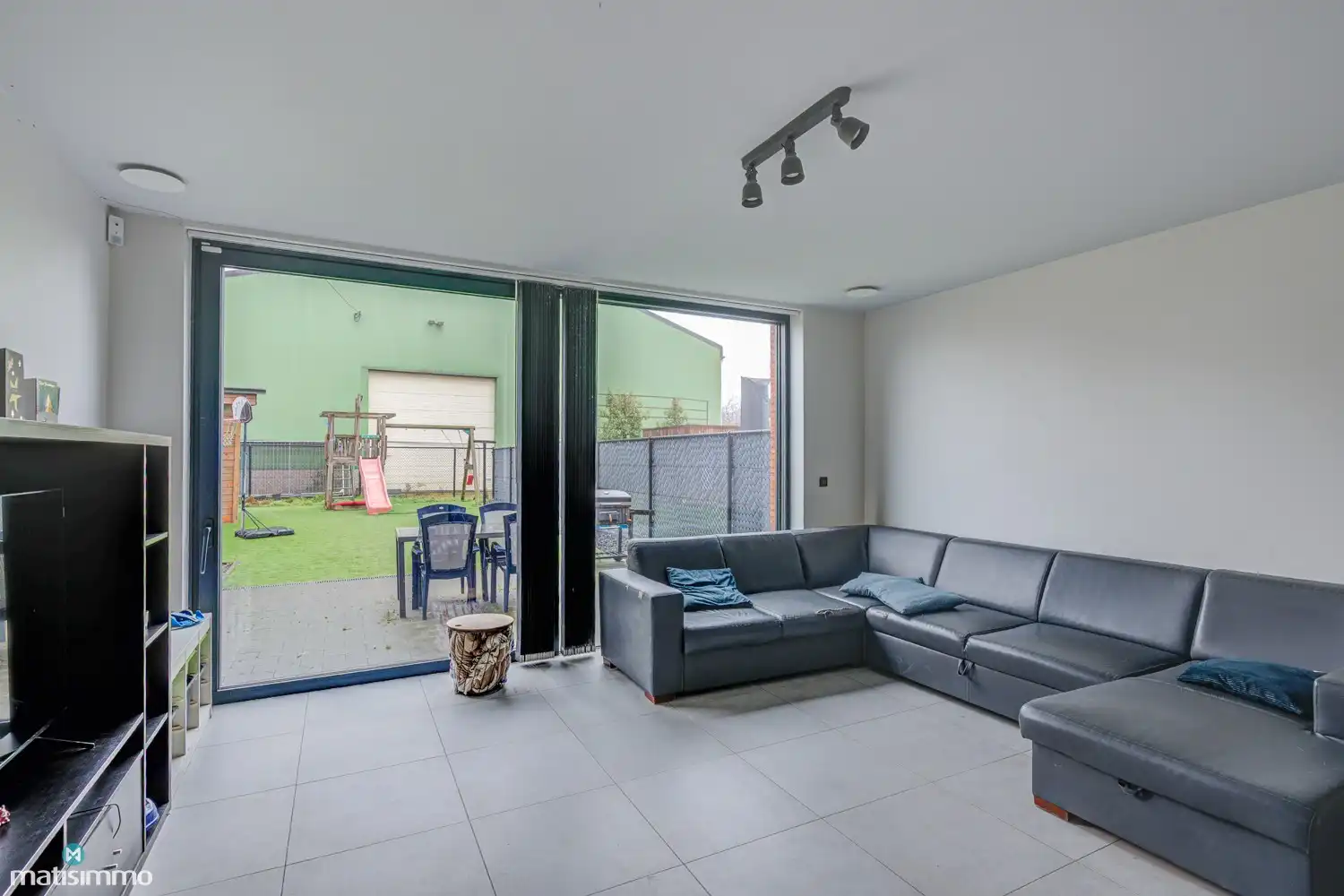 RECENTE NIEUWBOUWWONING MET 3 SLAAPKAMERS EN TUIN NABIJ CENTRUM KORTESSEM foto 7