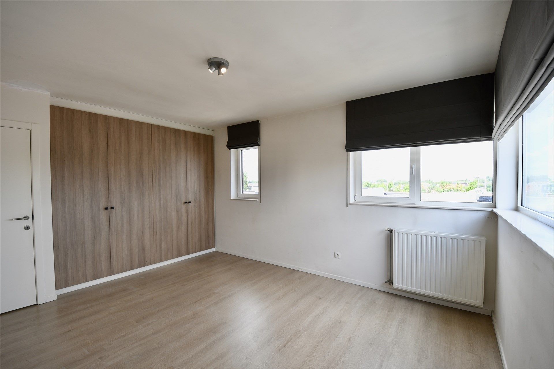Instapklaar appartement met twee slaapkamers in Sint-Niklaas foto 12