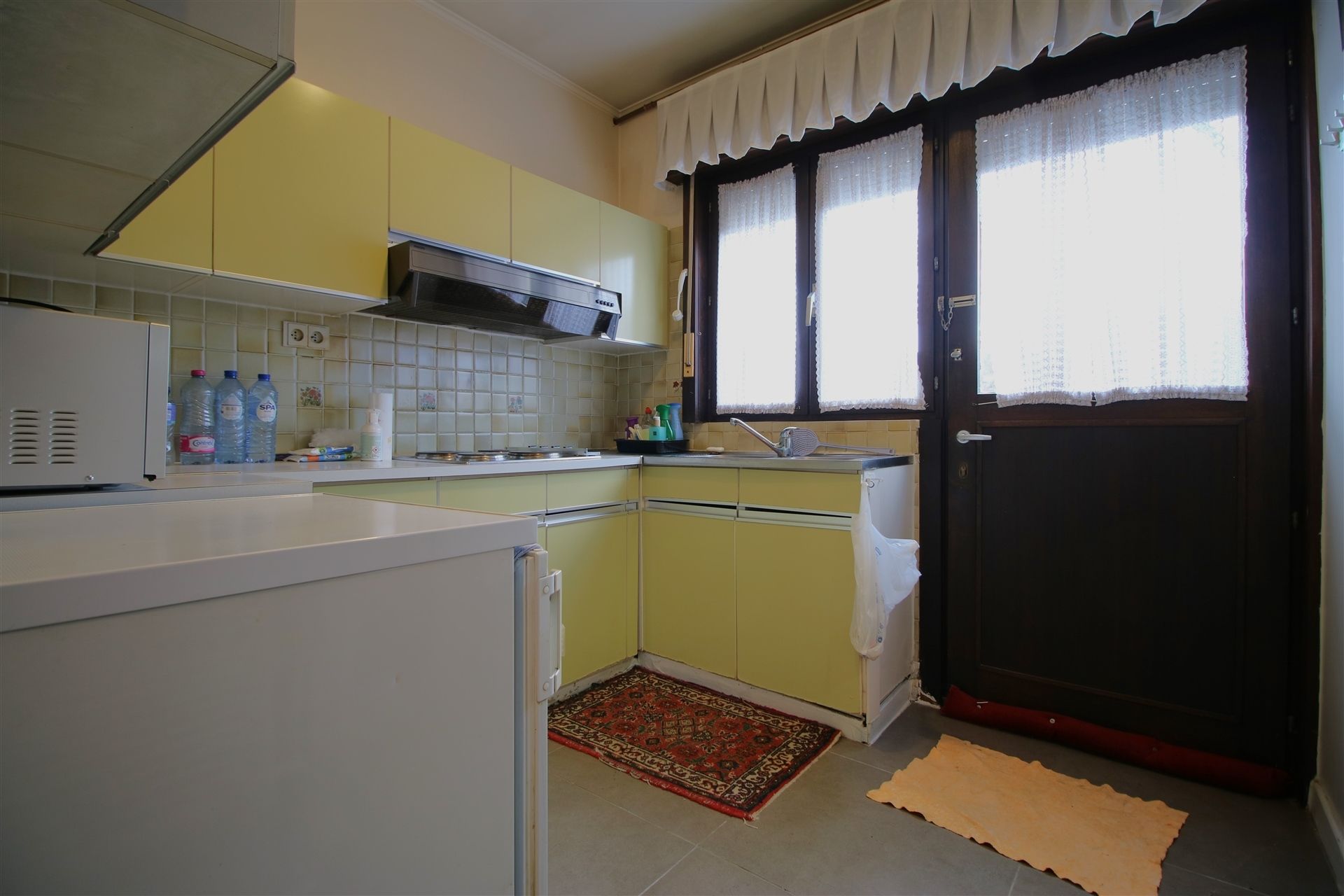 Te renoveren woning / handelshuis in het centrum foto 11