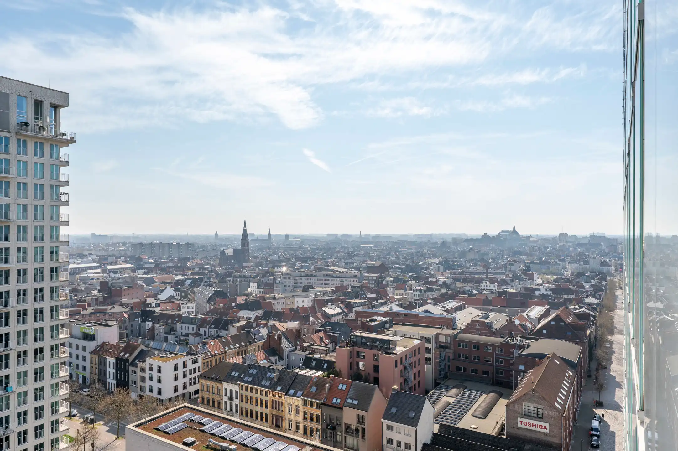 Hoekappartement met panoramisch terras 15 m² foto 2