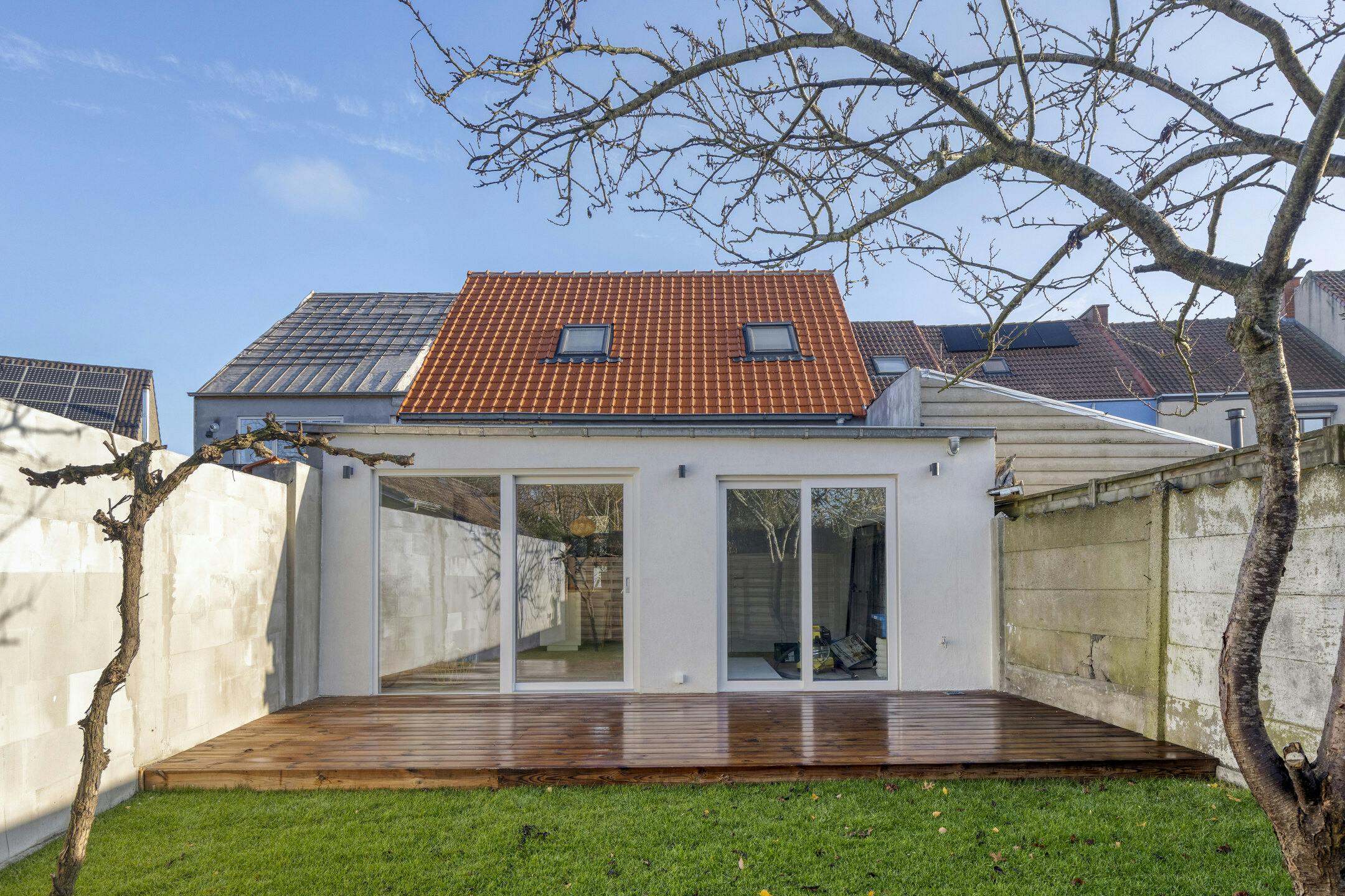 Instapklare woning met 3 slaapkamers te koop in centrum Oostakker foto 12